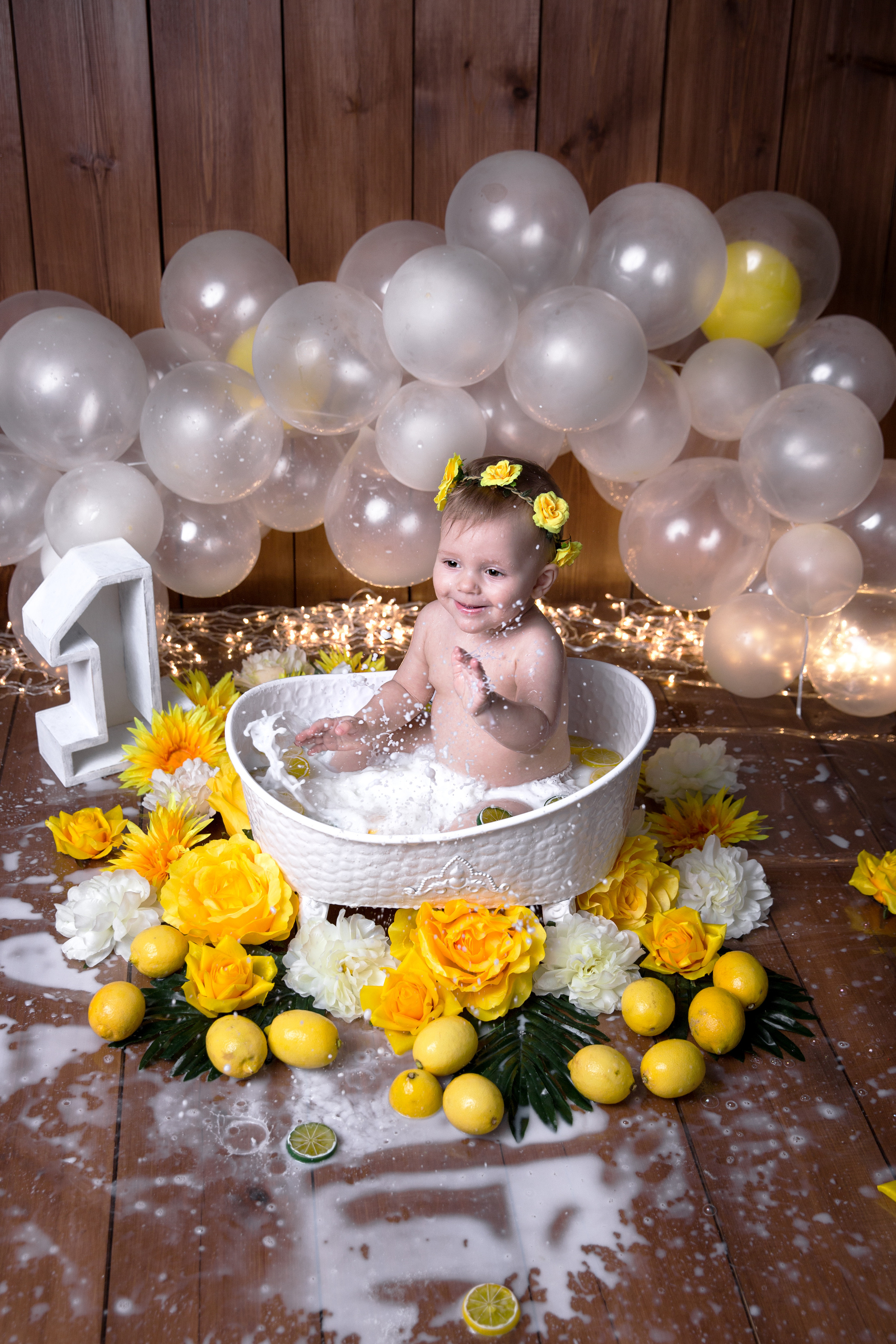 Фотосессия ГОДОВАСИЕ. Фотограф новорожденных, детей до года и беременных в Симферополе