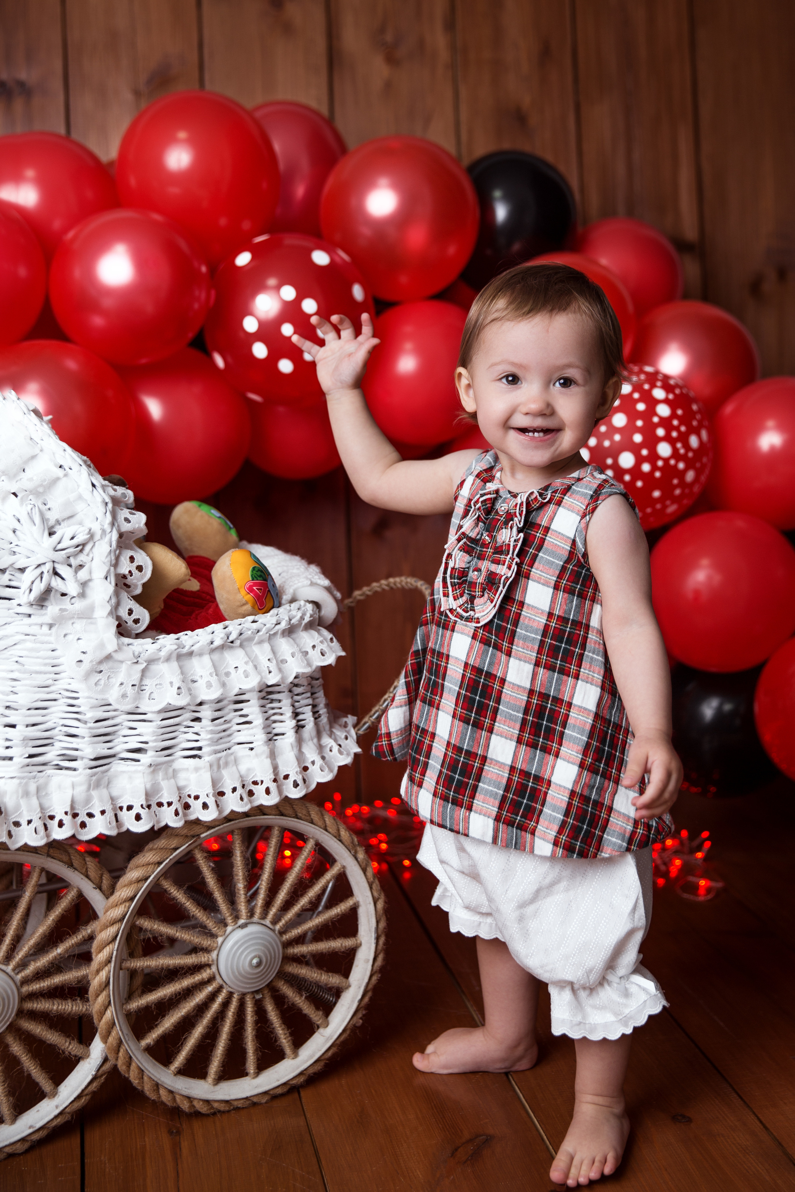 Фотосессия ГОДОВАСИЕ. Фотограф новорожденных, детей до года и беременных в Симферополе