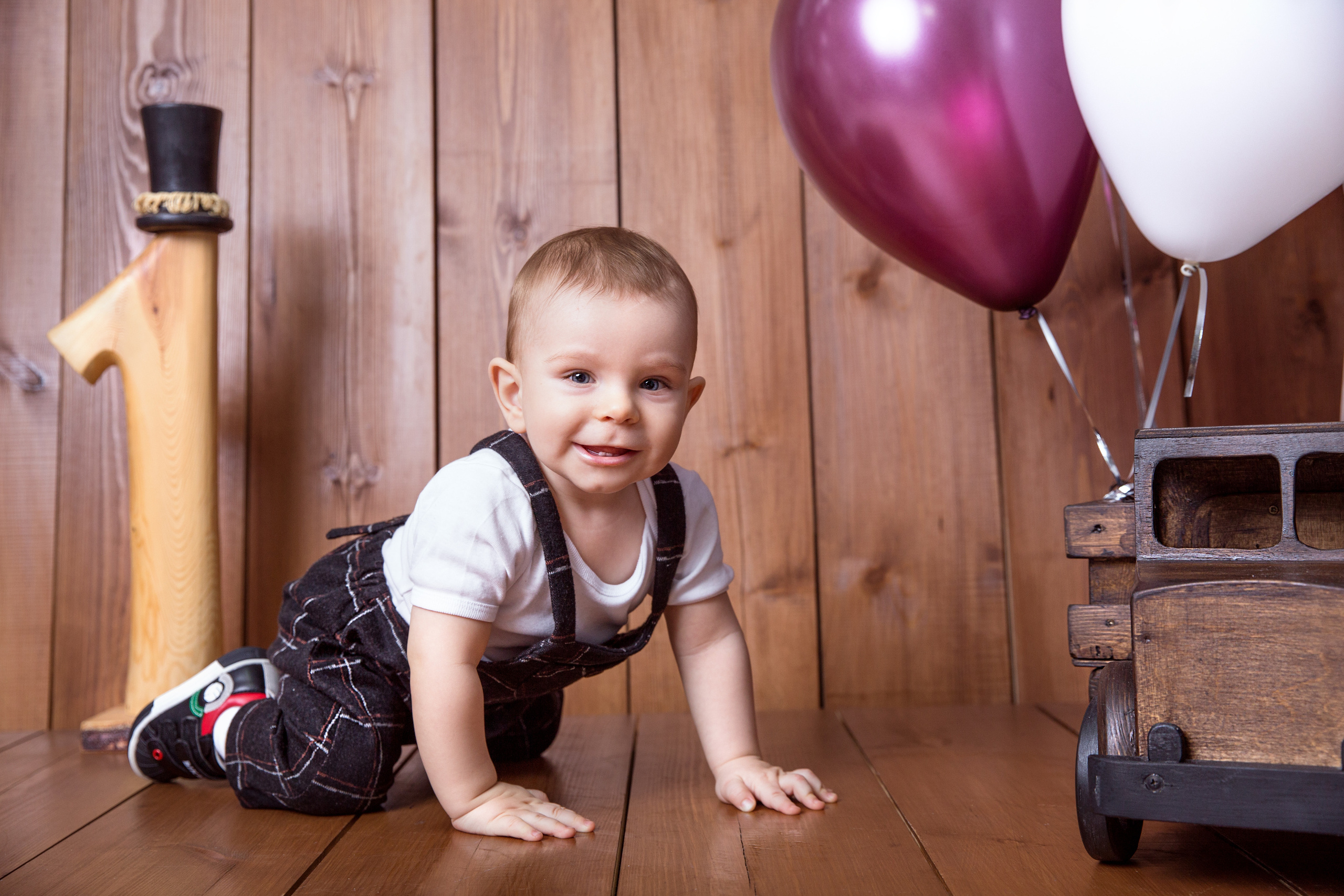 Фотосессия ГОДОВАСИЕ. Фотограф новорожденных, детей до года и беременных в Симферополе
