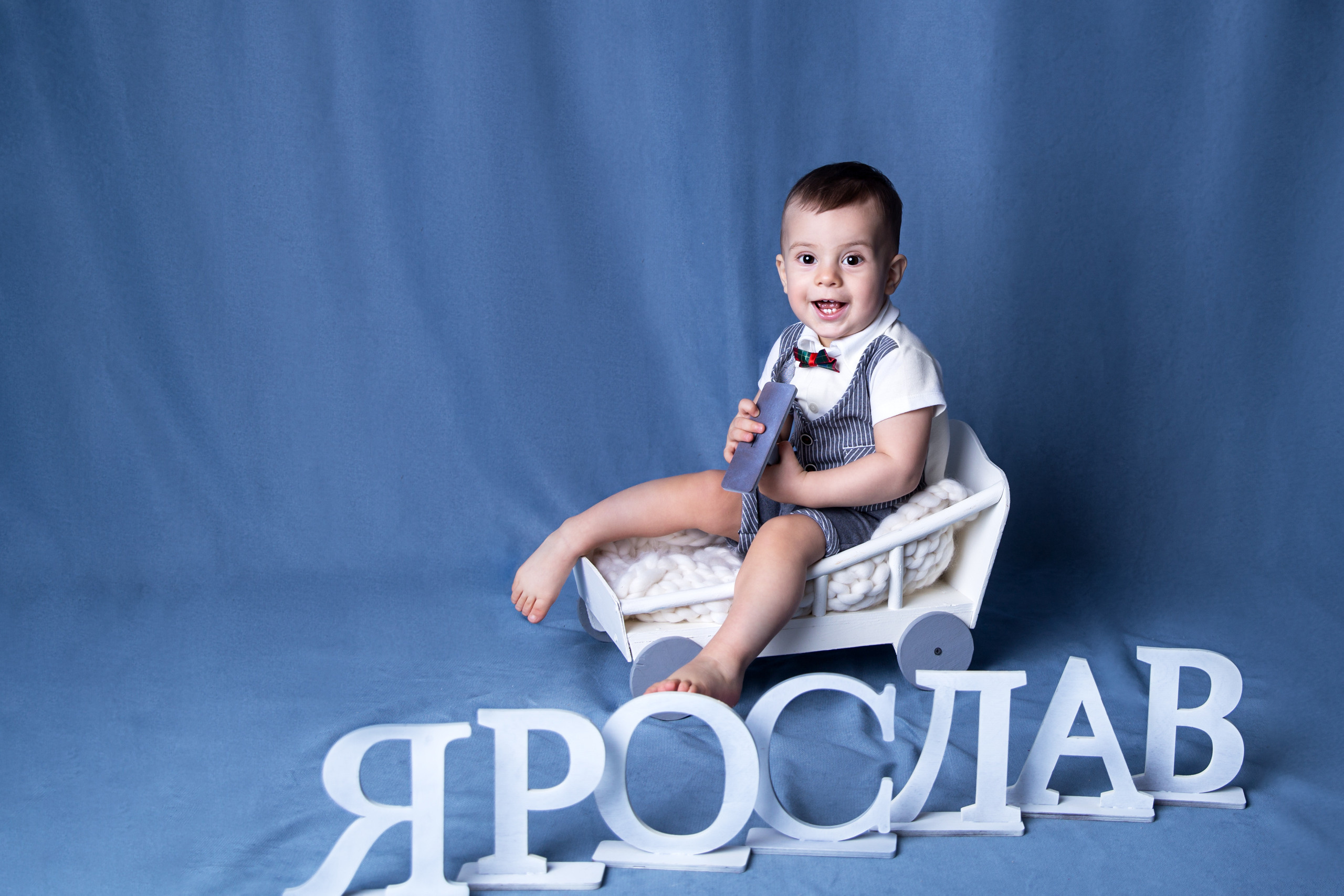 Фотосессия ГОДОВАСИЕ. Фотограф новорожденных, детей до года и беременных в Симферополе