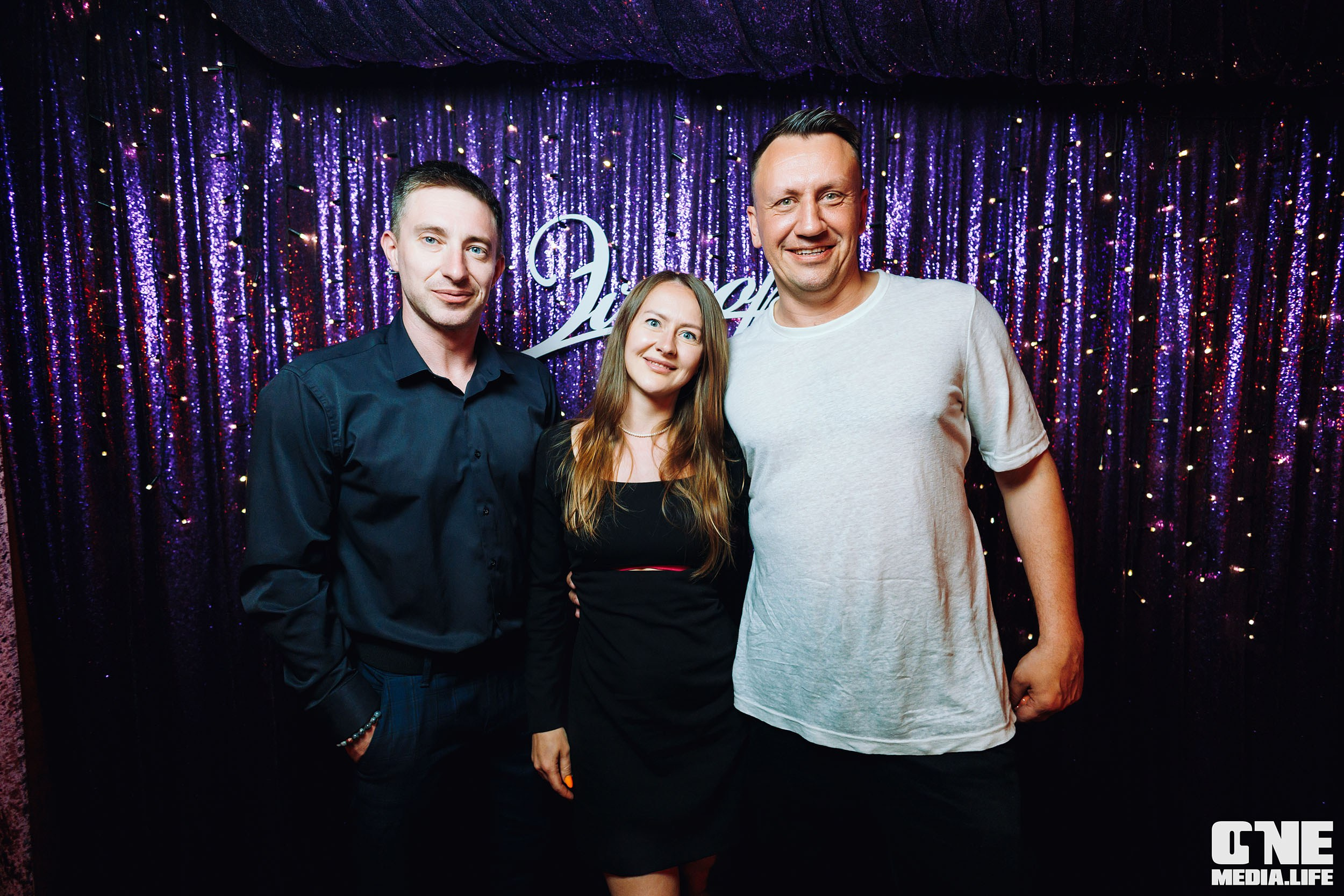 Фоторепортаж из караоке-клуба Эйфория. One Media Life: фоторепортажи, фотоотчеты с мероприятий и заведений