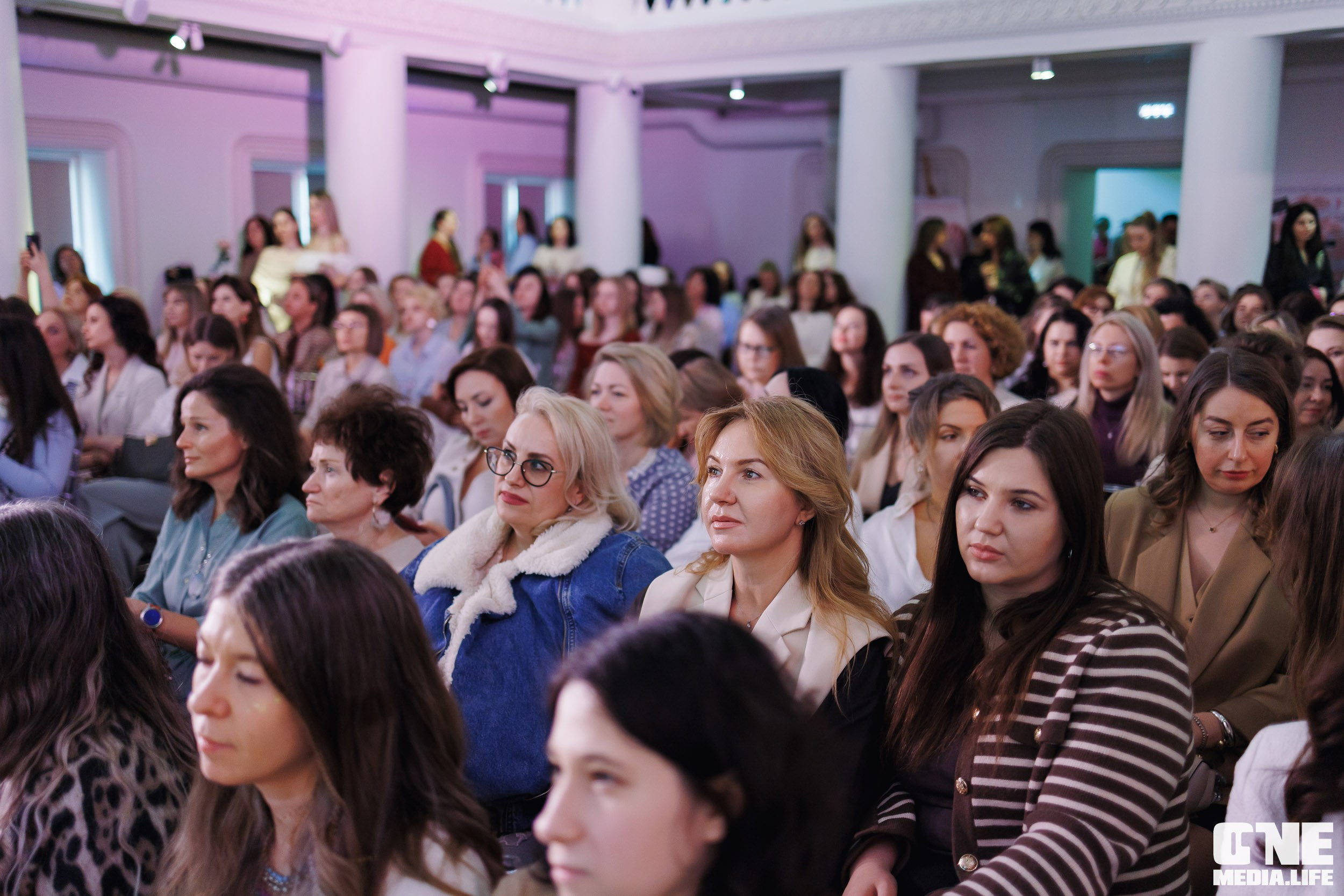 Форум Мой Бизнес — Девичник. One Media Life: фоторепортажи, фотоотчеты с мероприятий и заведений