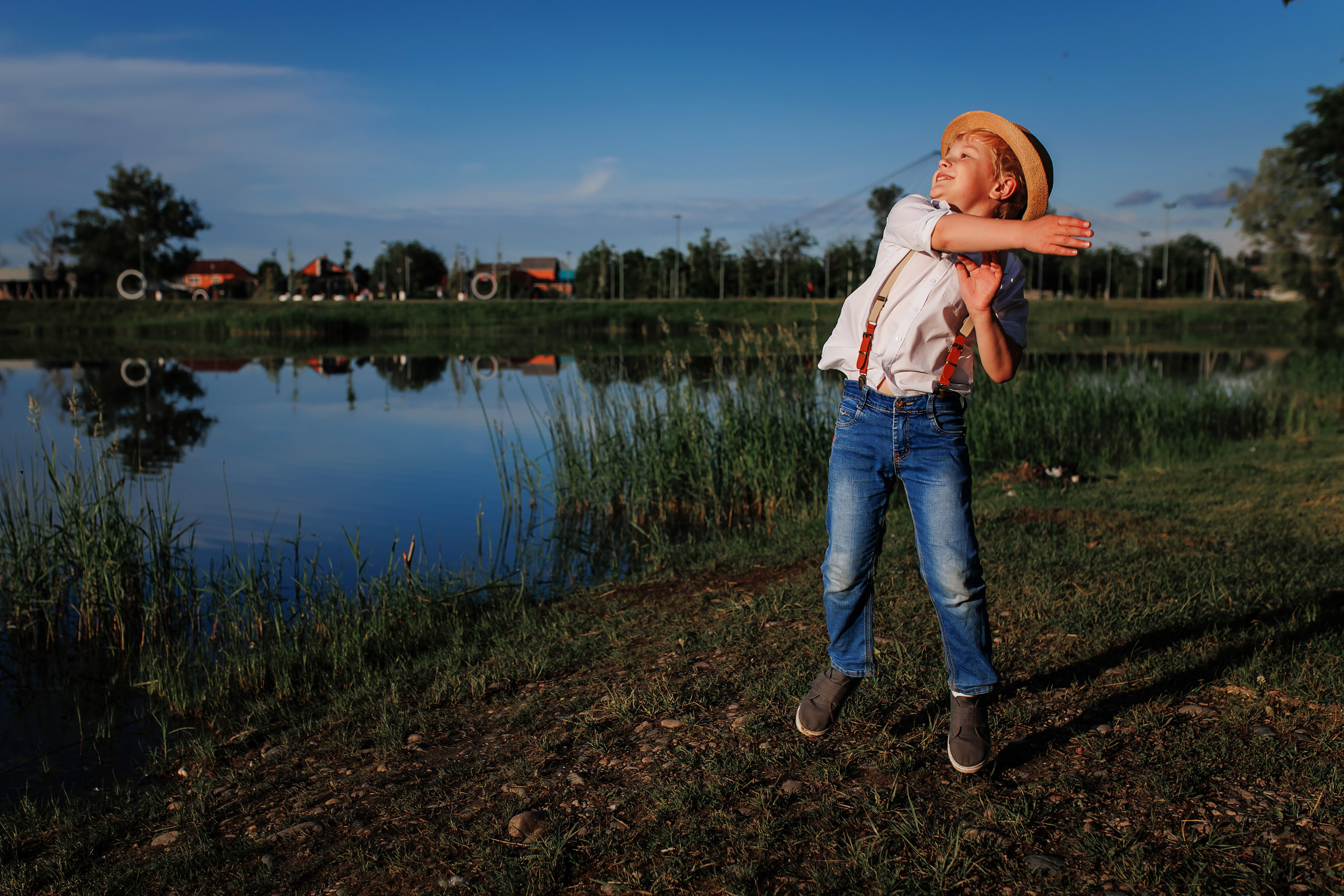 Пацанская фотопрогулка по Чистым прудам г. Лабинск. Дмитрий Шевченко свадебное фото в г. Краснодар — Армавир — Лабинск