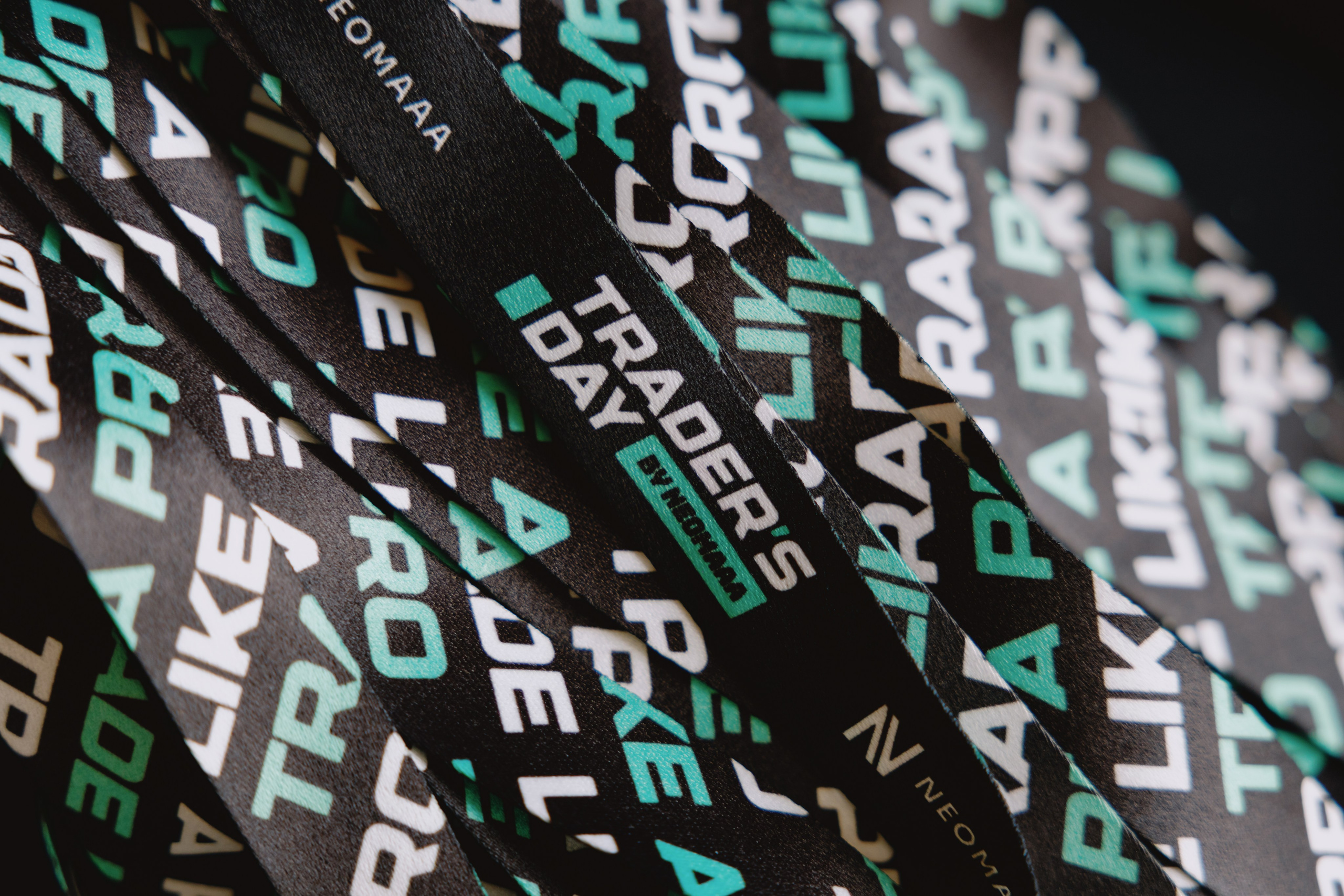 TRADERS DAY By NeomAAA Medellin. NeomAAA Funds Gallery