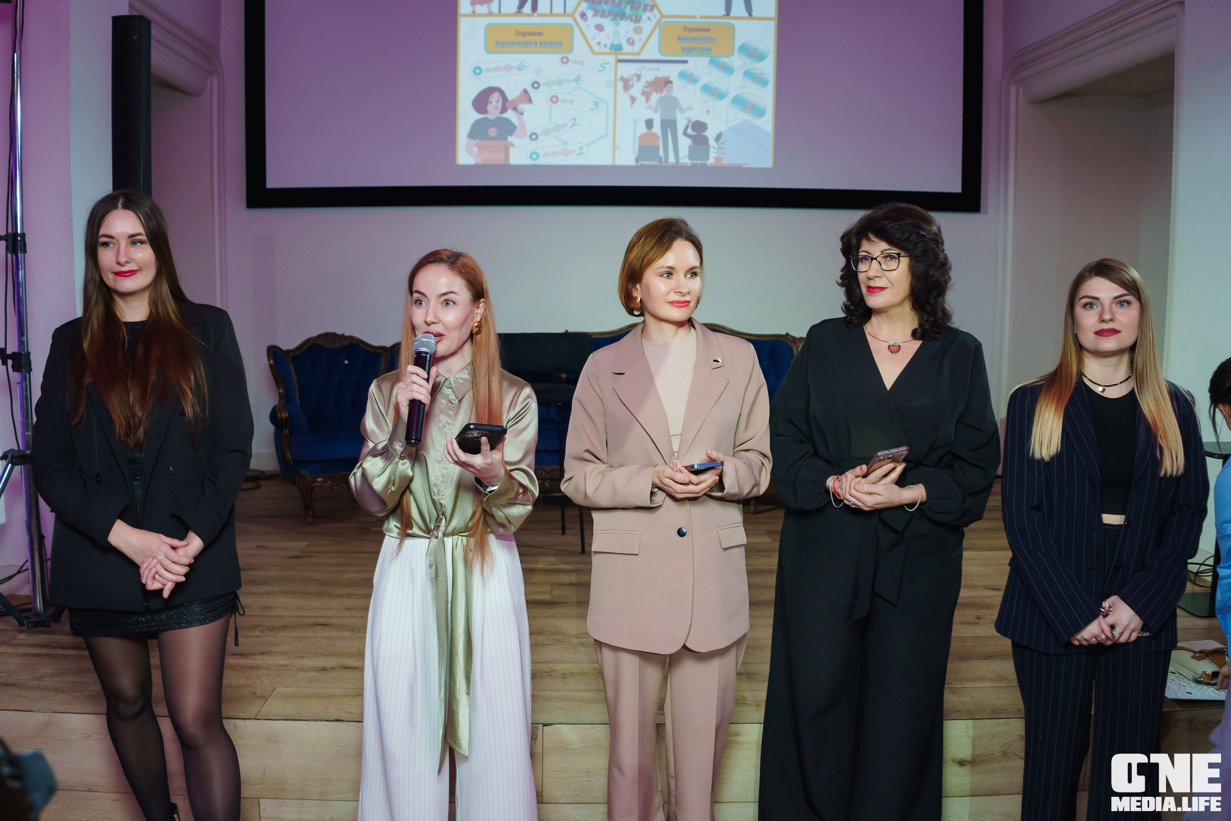 Форум Мой Бизнес — ДЕВИЧНИК. One Media Life: фоторепортажи, фотоотчеты с мероприятий и заведений