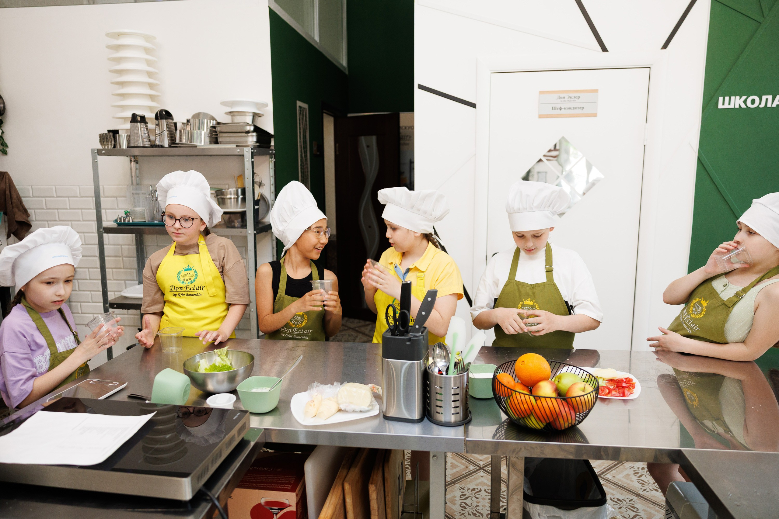 10-летие Арины — детский день рождения в формате кулинарного мастер-класса