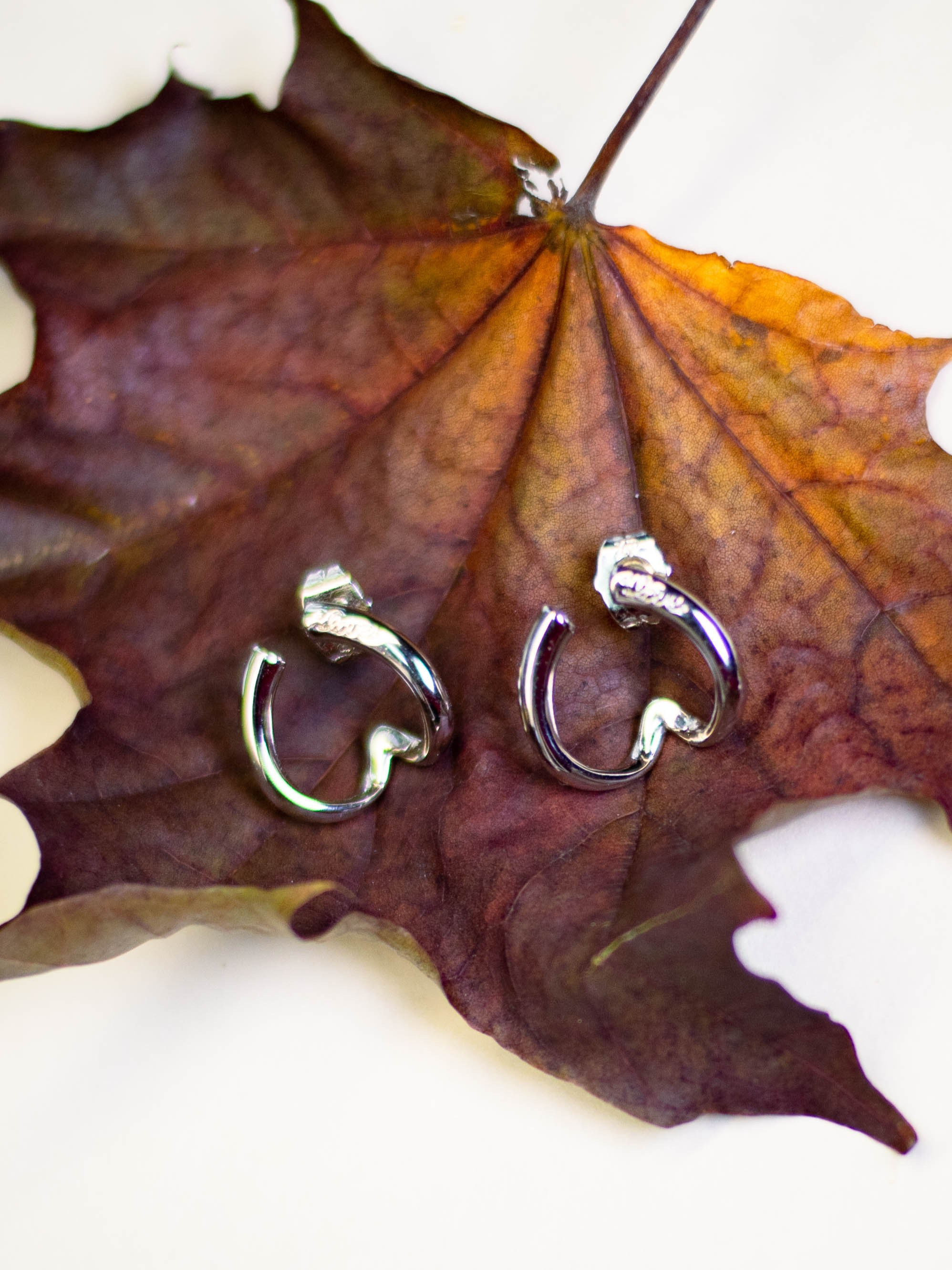 Бижутерия для маркетплейса. Екатерина Бикбаева фотограф, видеограф, медиа-продюсер