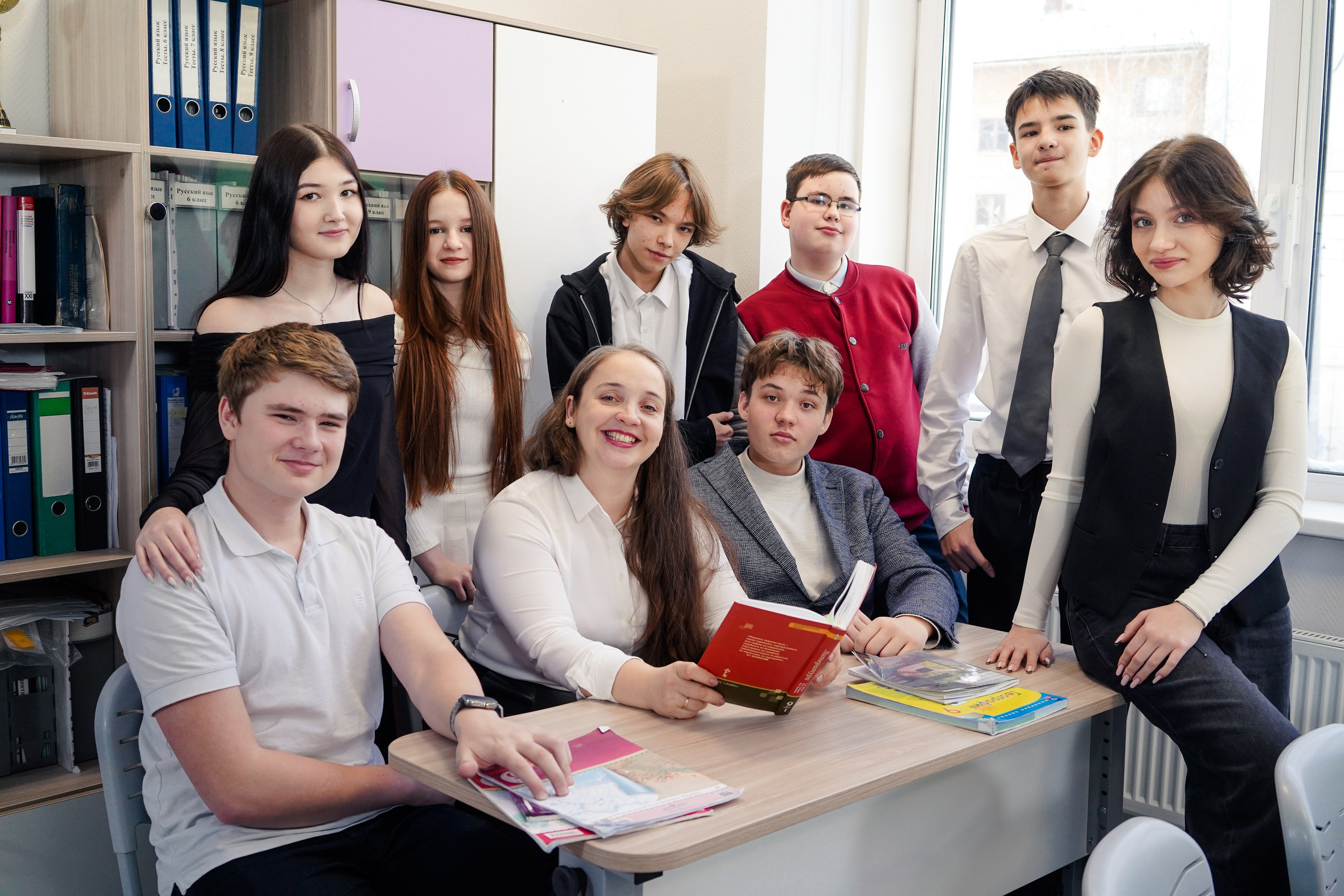 Гимназия № 40, 9 класс. Семейный и портретный фотограф в Екатеринбурге Анна Лобанова