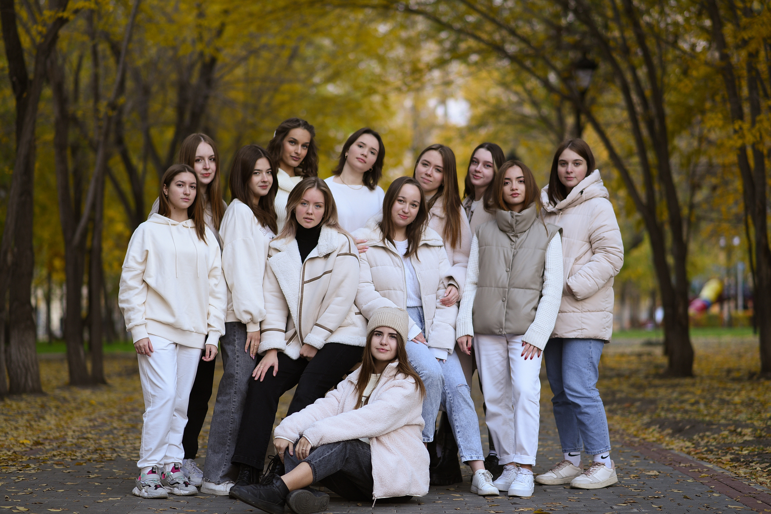 Total. Выпускные альбомы в Кургане, Твой альбом, Книга