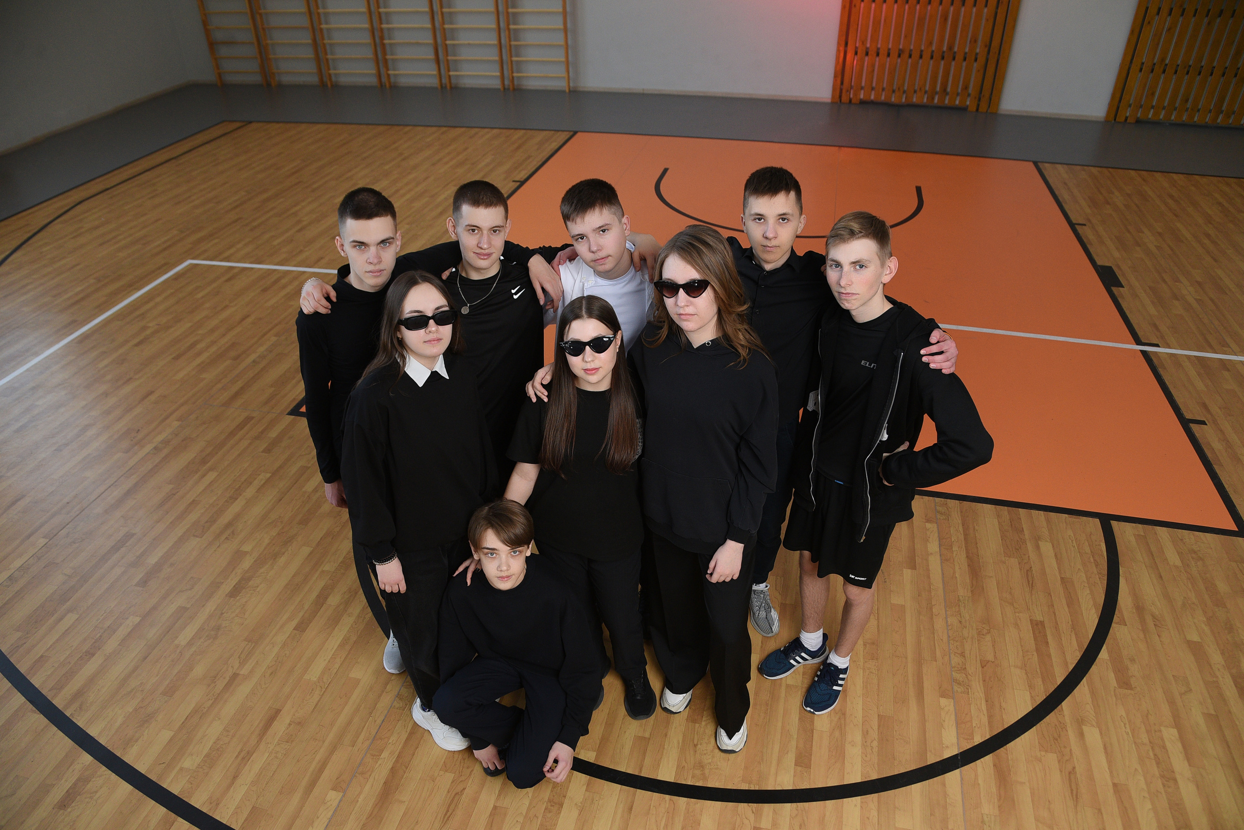 Total. Выпускные альбомы в Кургане, Твой альбом, Книга