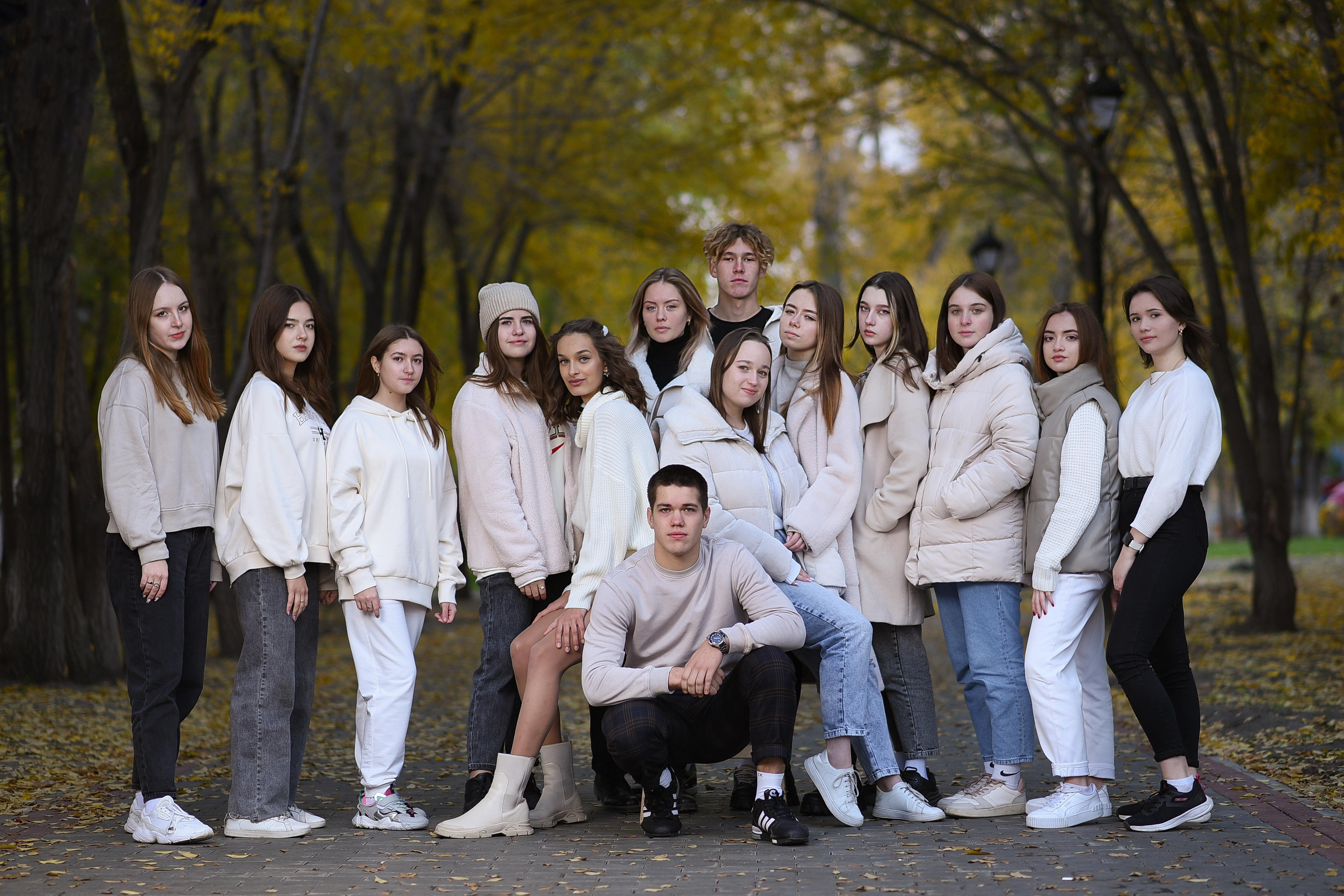 Total. Выпускные альбомы в Кургане, Твой альбом, Книга