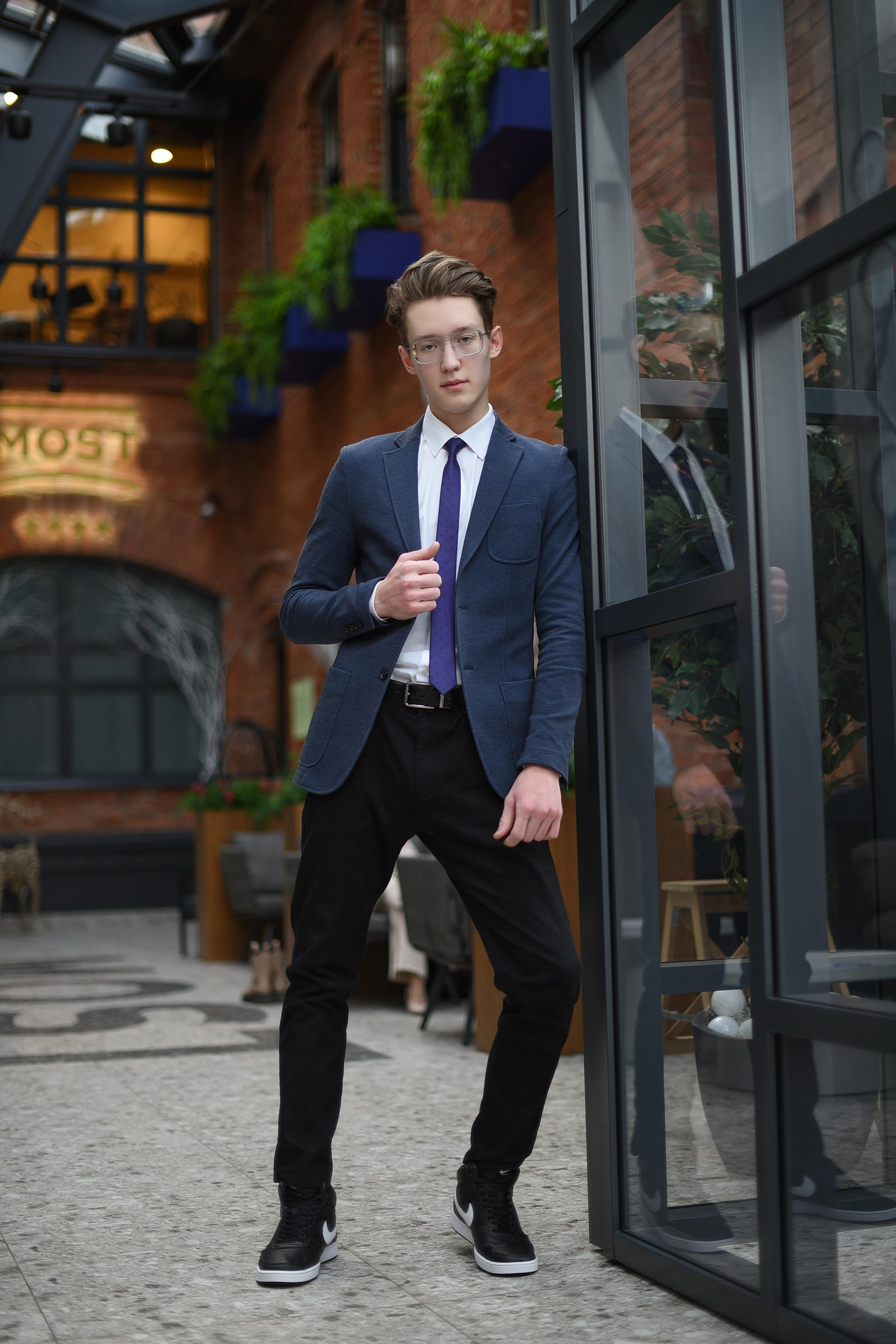 Деловой стиль. Выпускные альбомы в Кургане, Твой альбом, Книга