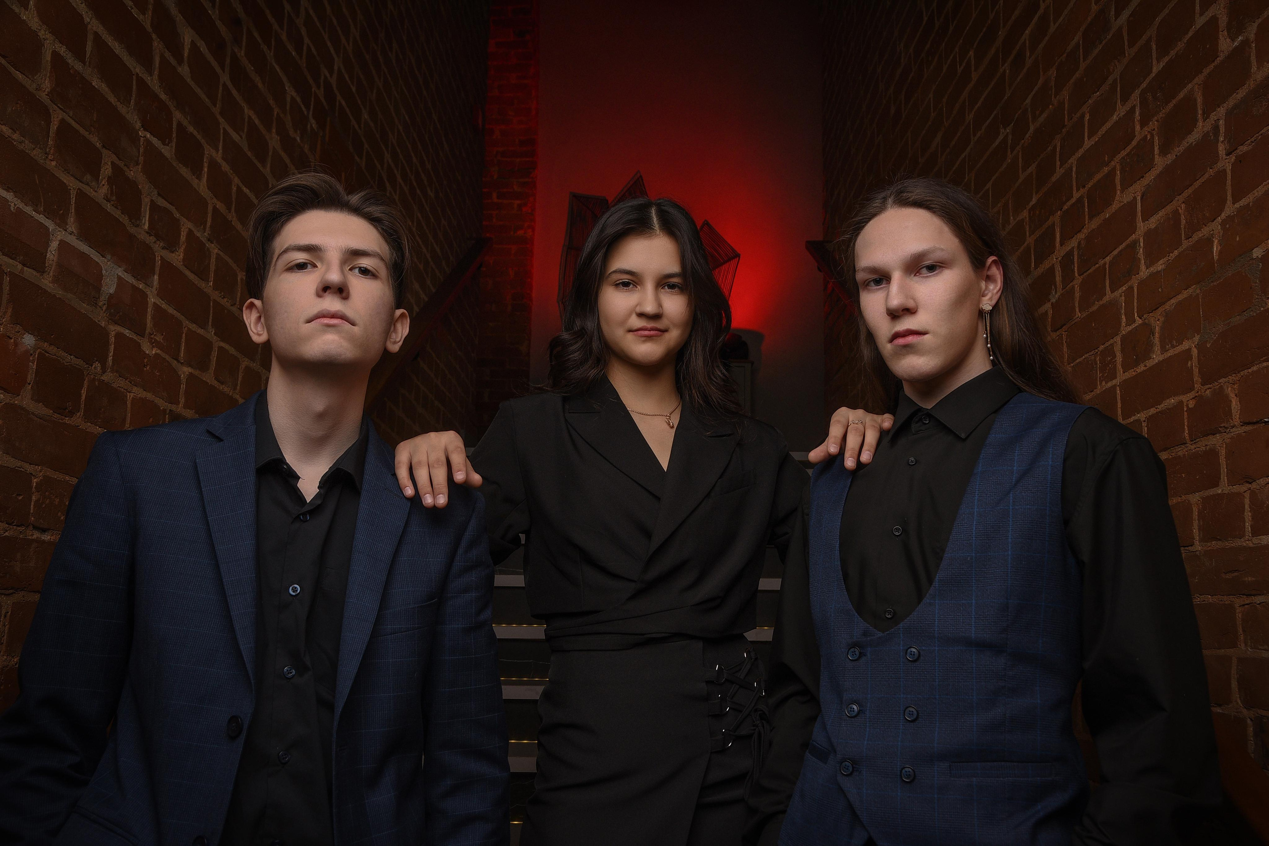 Total. Выпускные альбомы в Кургане, Твой альбом, Книга