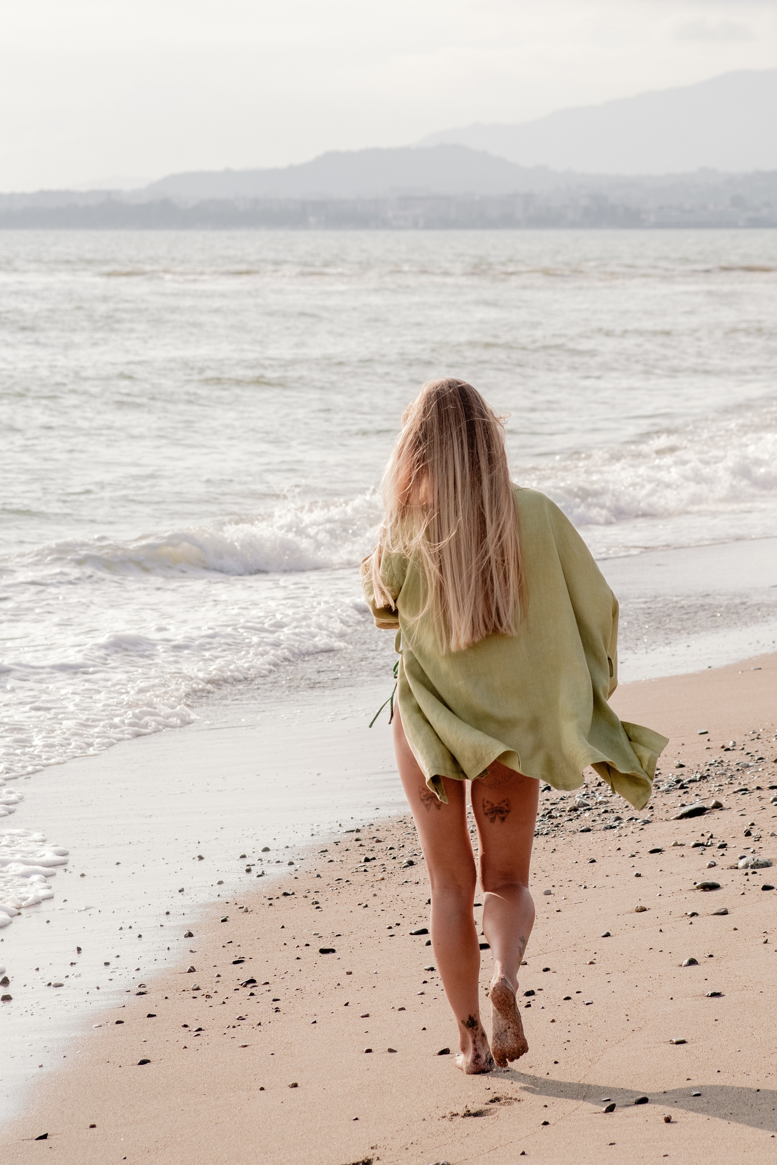 Фотосессия в купальнике на море. Фотосессия ню. Свадебный фотограф в Абхазии, Сухум, Гагра, Сочи