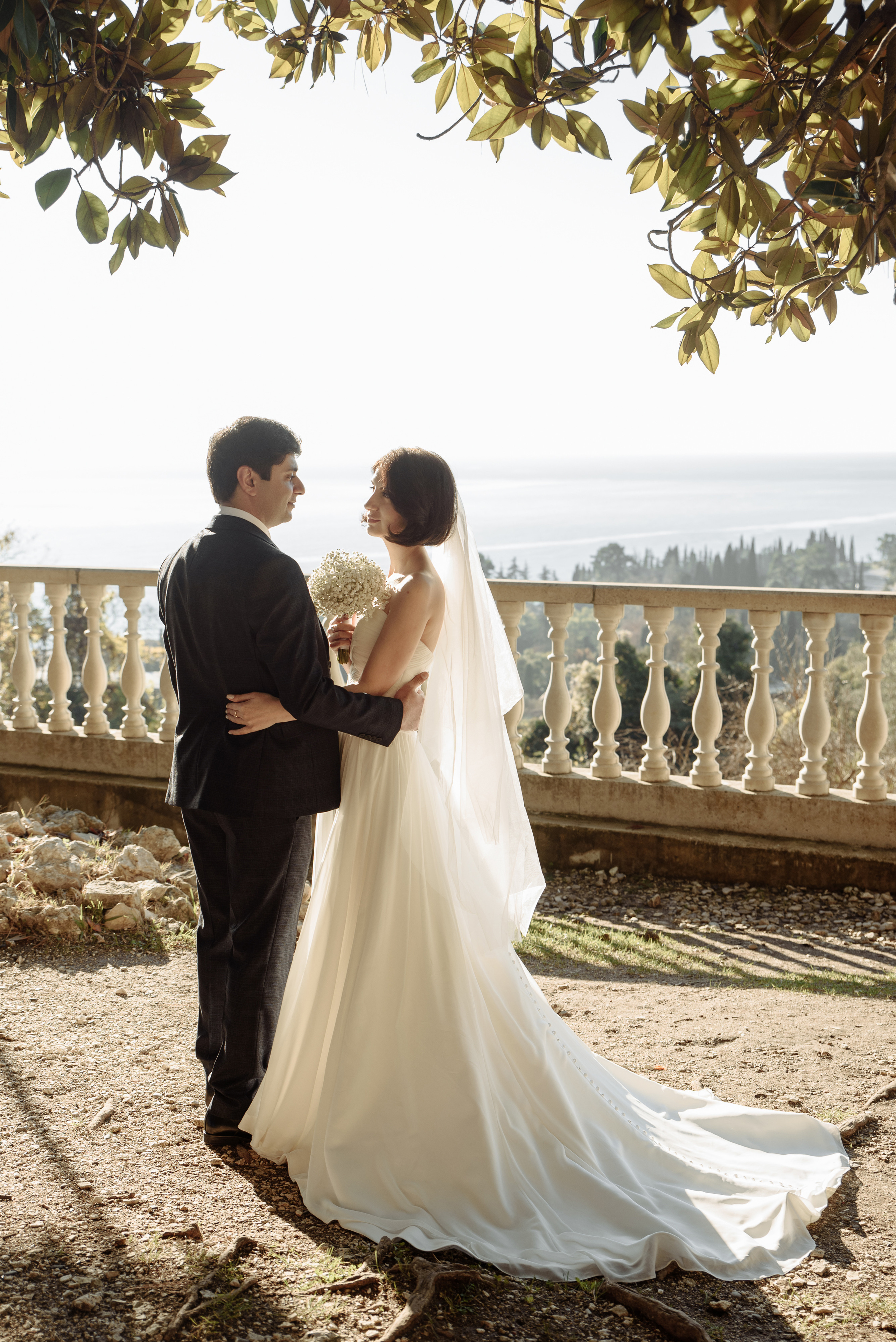 Фотосессия на природе в Новом Афоне. Свадебный фотограф в Абхазии, Сухум, Гагра, Сочи