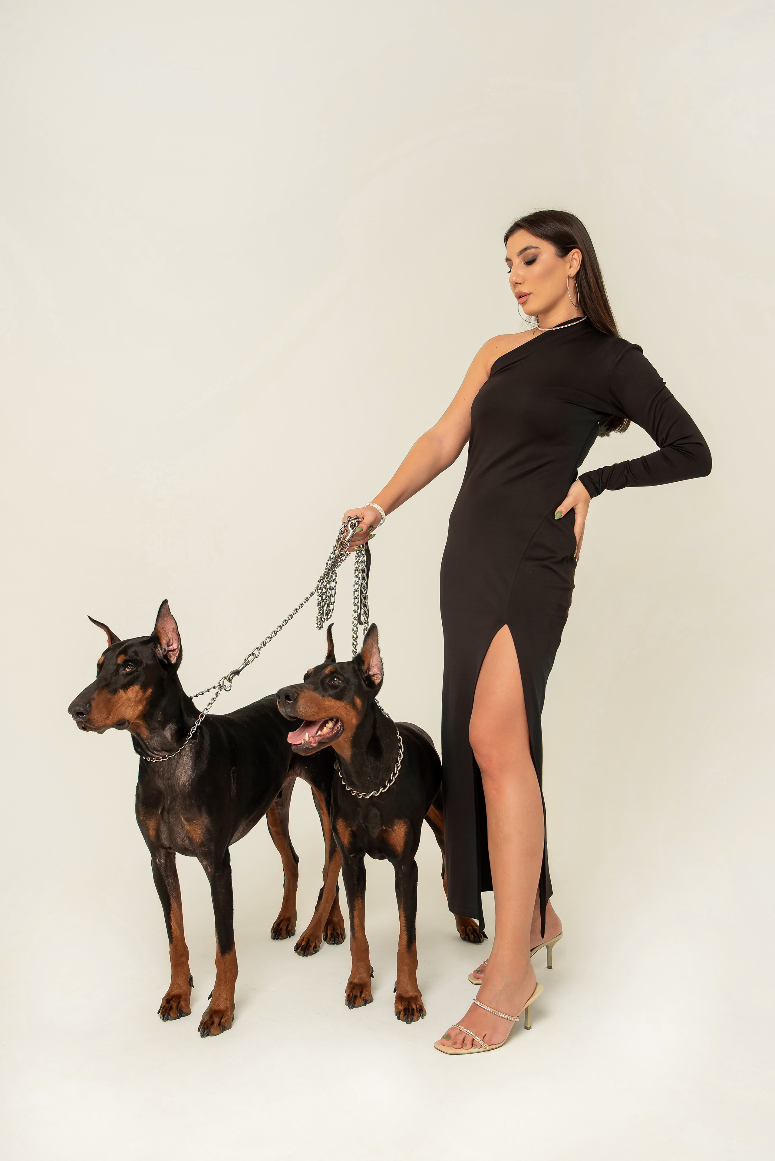 Фотосессия в студии Сочи по доступным ценам. Свадебный фотограф в Абхазии, Сухум, Гагра, Сочи