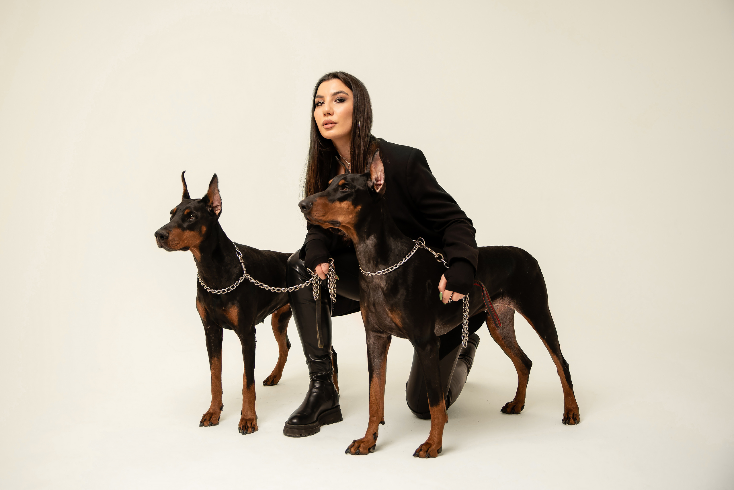 Фотосессия в студии Сочи по доступным ценам. Свадебный фотограф в Абхазии, Сухум, Гагра, Сочи