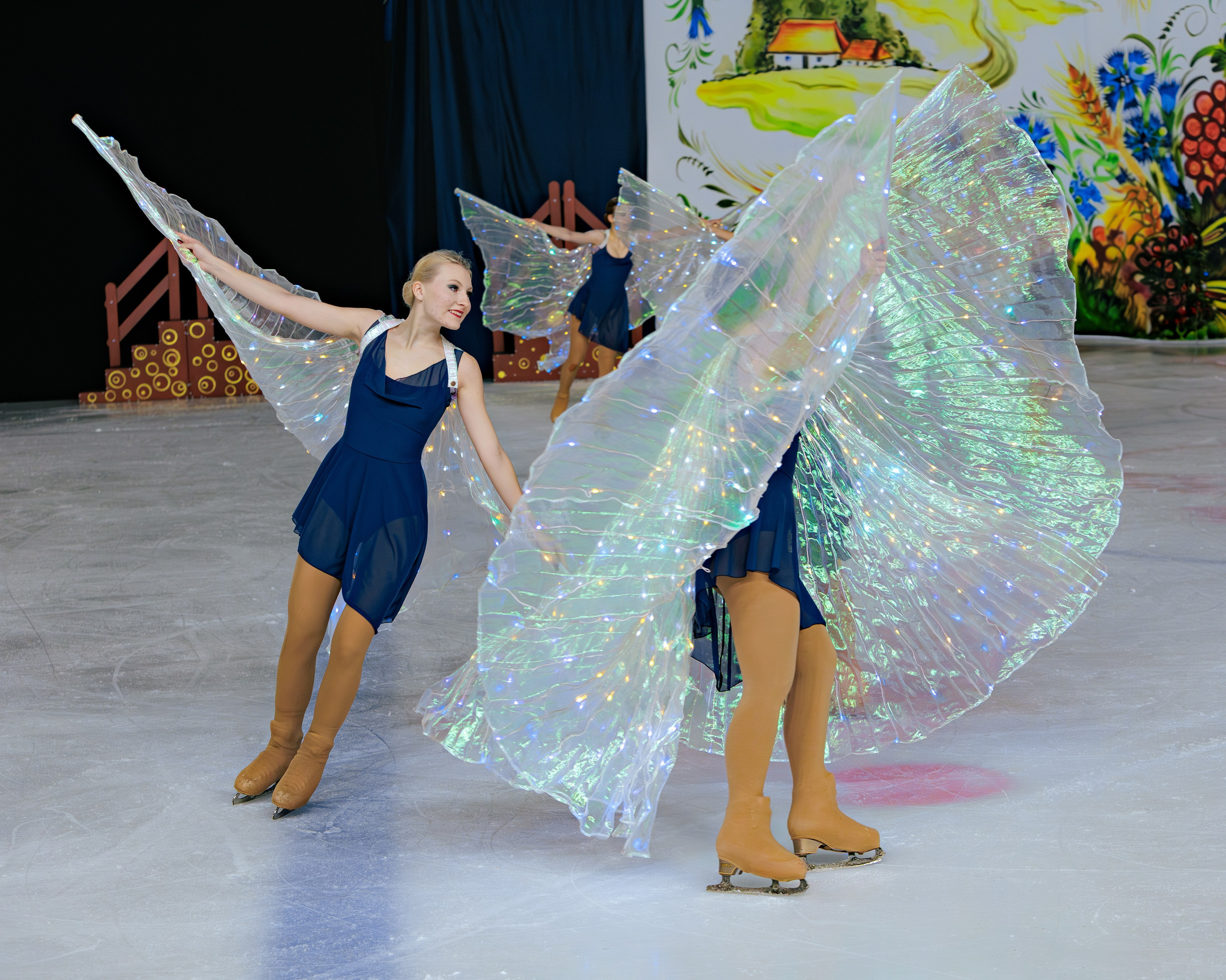 Детский театр на льду «АЛЕКО». Выпускные альбомы и школьный фотограф в Подольске, Троицке, Щербинке, Москве и Московской области