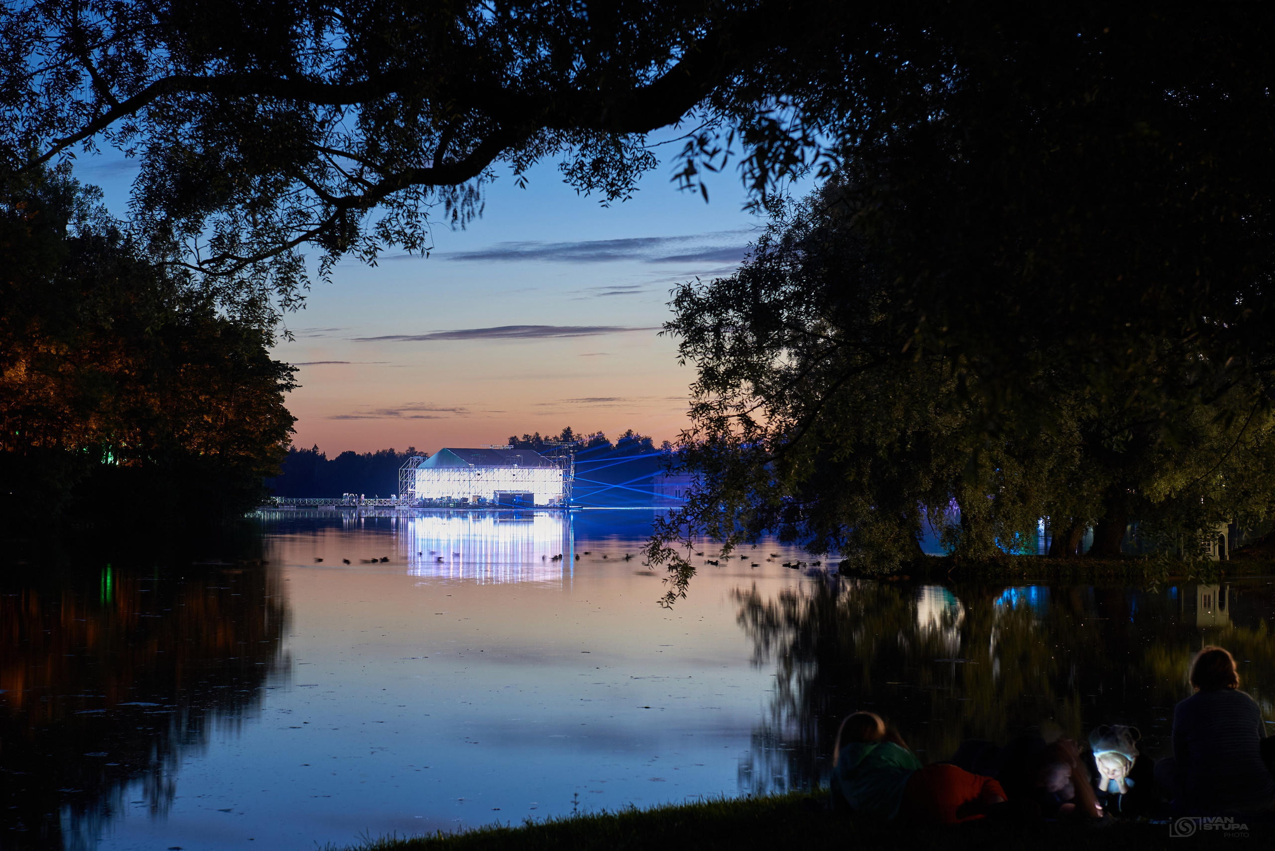 Ночь Музыки в Гатчине 2025. Иван Ступа, репортажный фотограф в Санкт-Петербурге и Ленинградской области