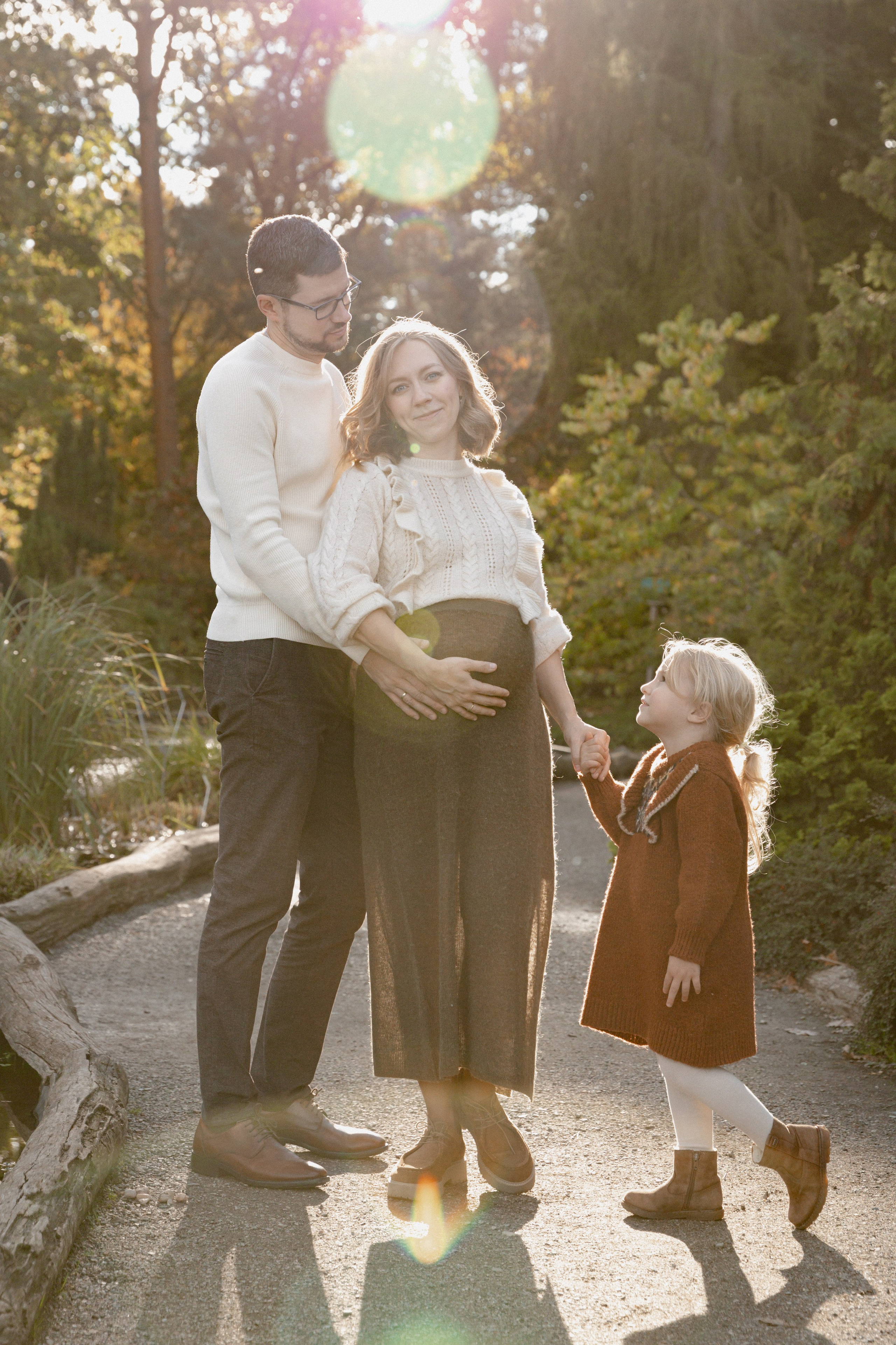 Pregnancy photoshoot. Wedding photographer Europe