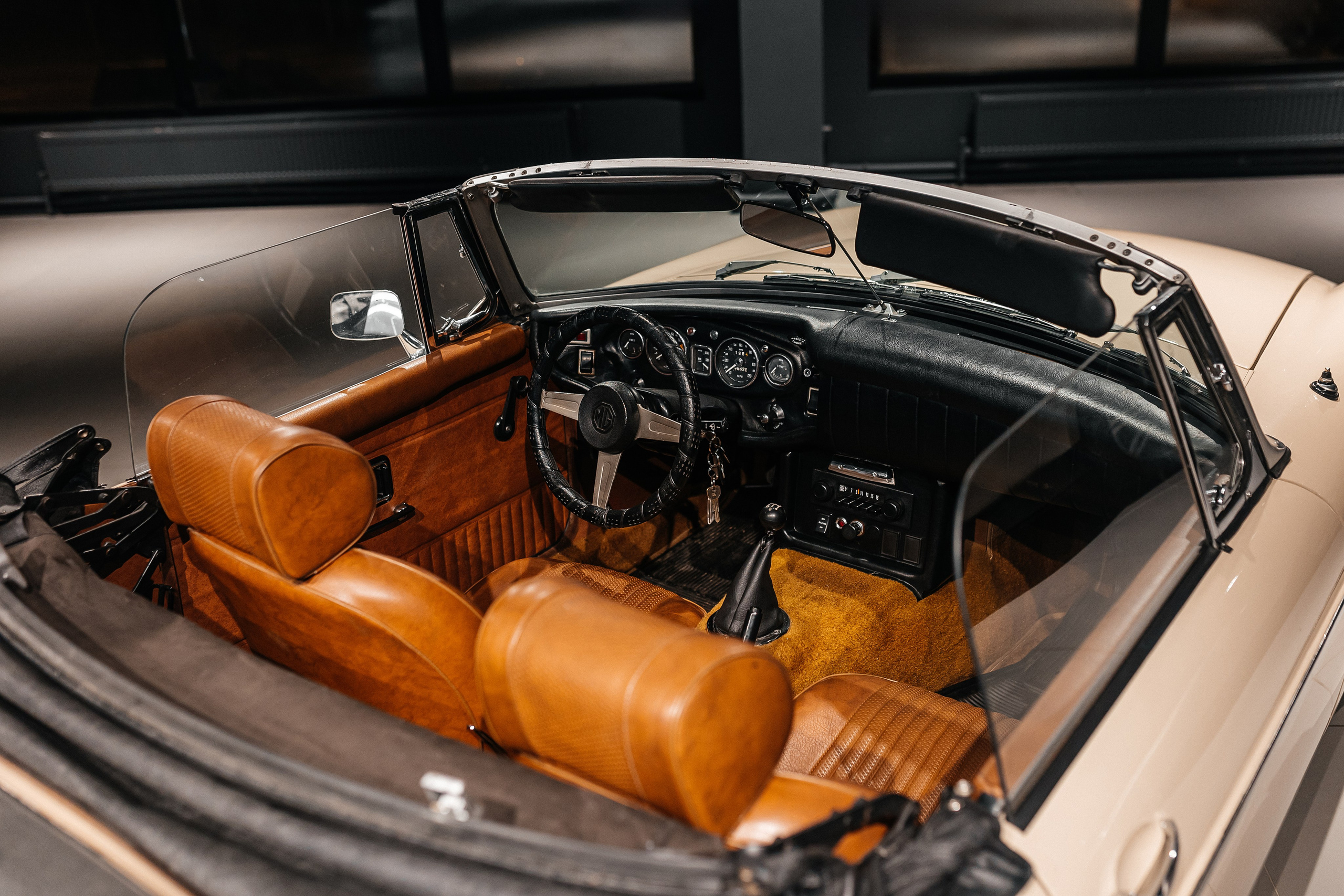 Съёмка авто. Фотограф Наталия Федосова, г. Москва. TG и Instagram @nataliya_raw