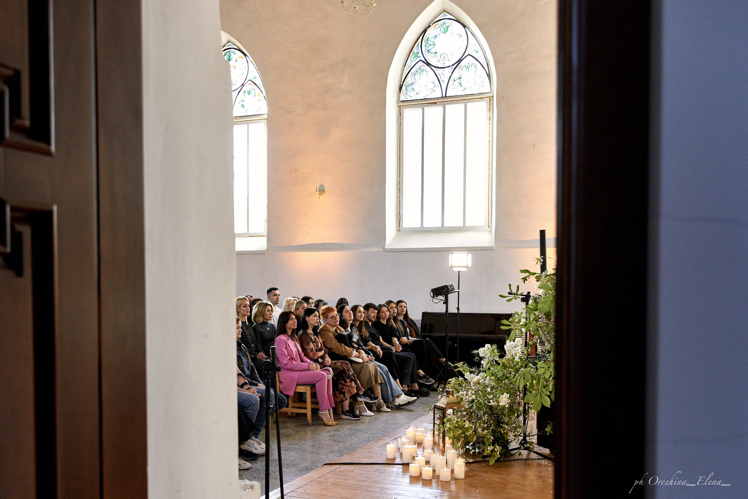Концерт Дениса Стельмаха. Ульяновск, Евангелическо-Лютеранская церковь Св.Марии. Свадебный и семейный фотограф в Ульяновске Орешина Елена