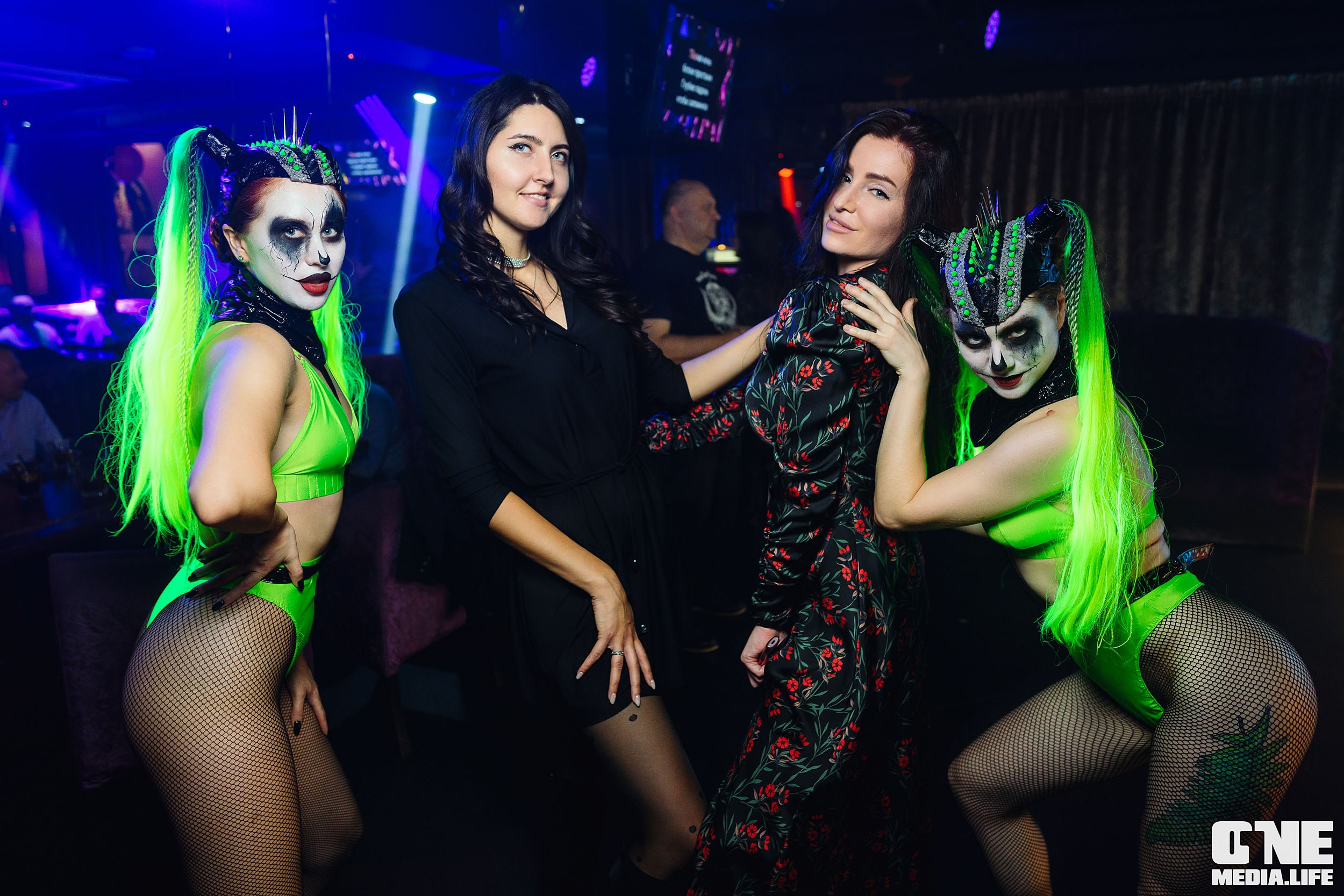 Фоторепортаж из караоке-клуба Эйфория. One Media Life: фоторепортажи, фотоотчеты с мероприятий и заведений