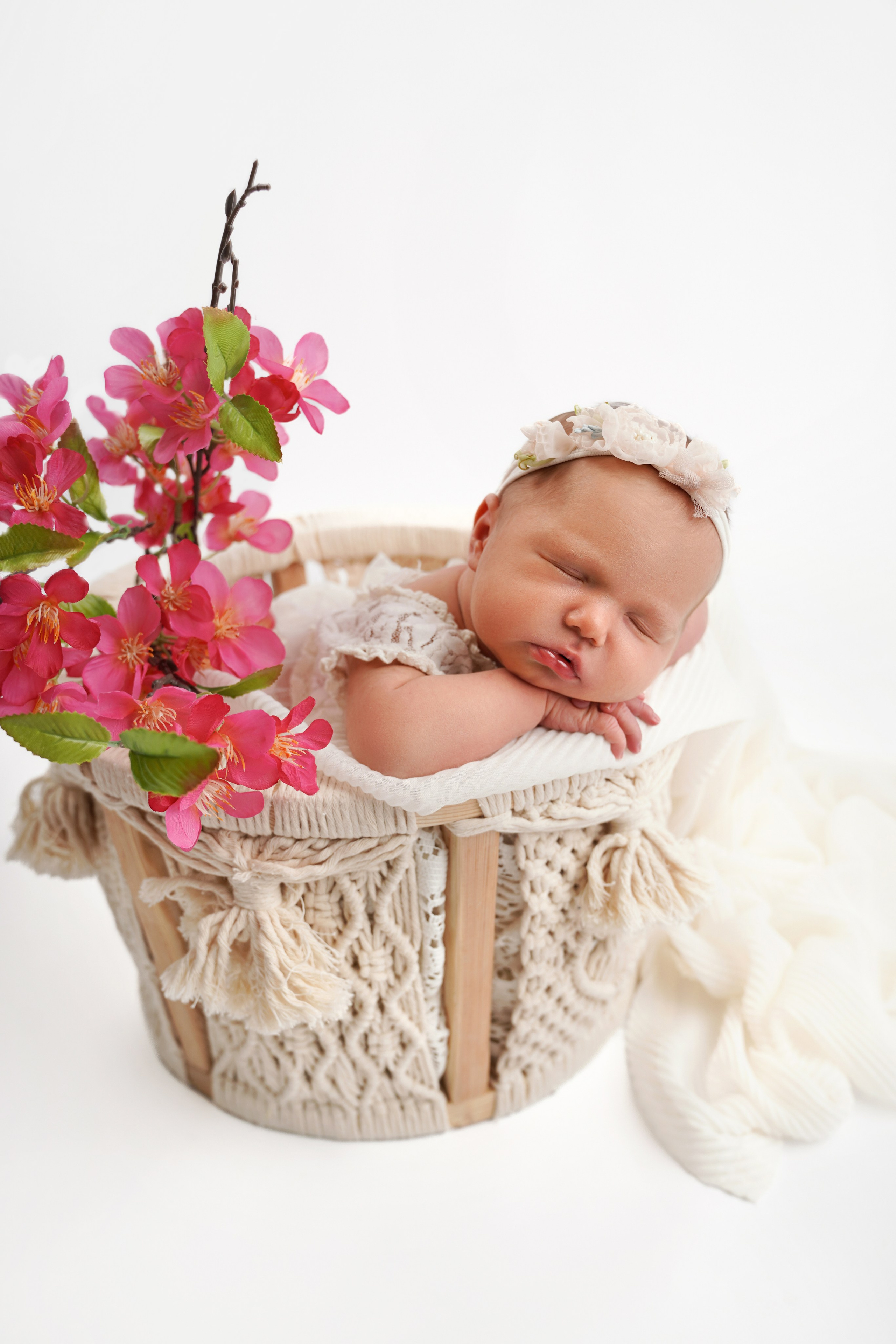 Фотосессия новорожденного (newborn). Фотограф новорожденных, детей до года и беременных в Симферополе