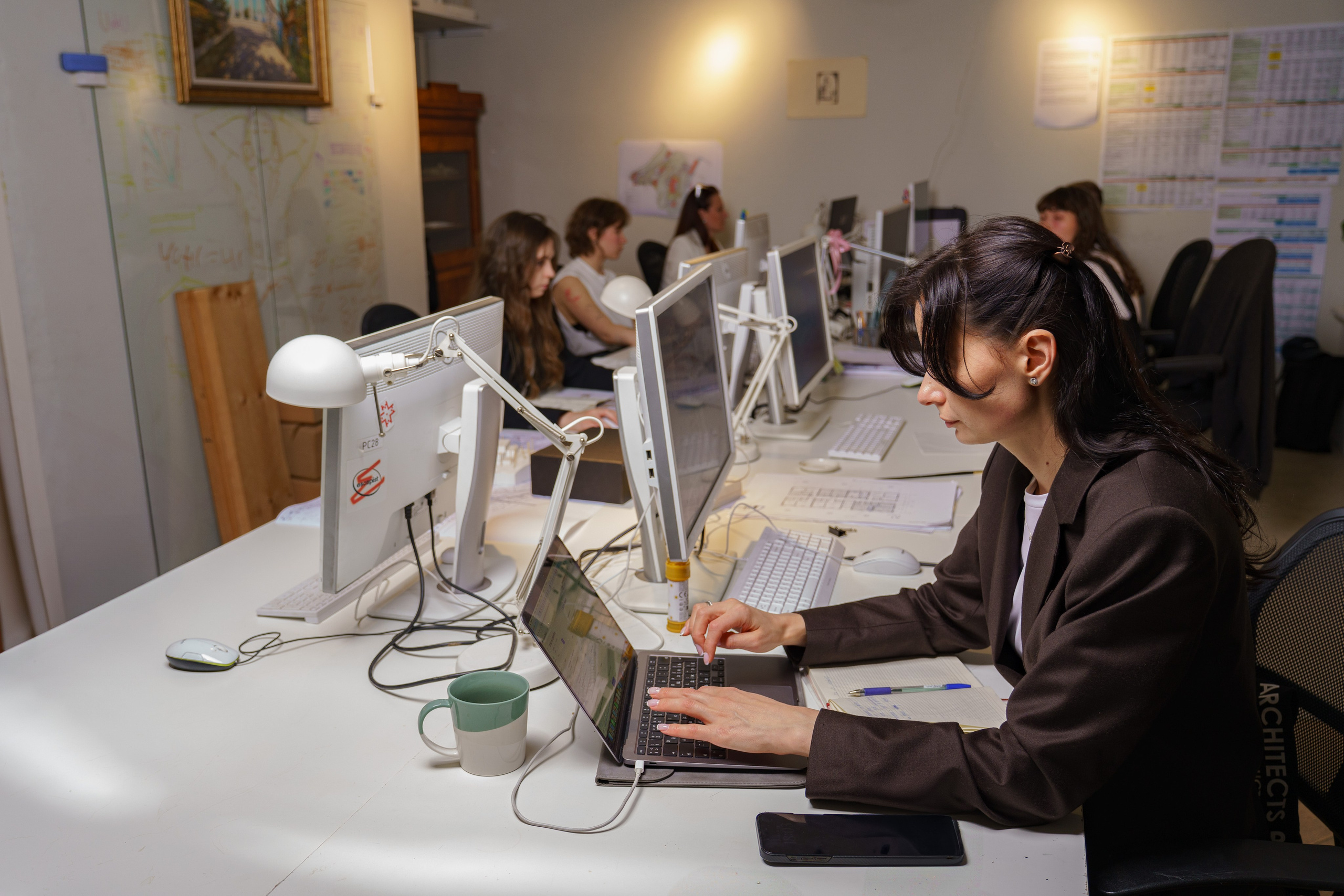 Деловой портрет, бизнес фотосессии в Москве. Репортажный фотограф в Москве Измалков Артем