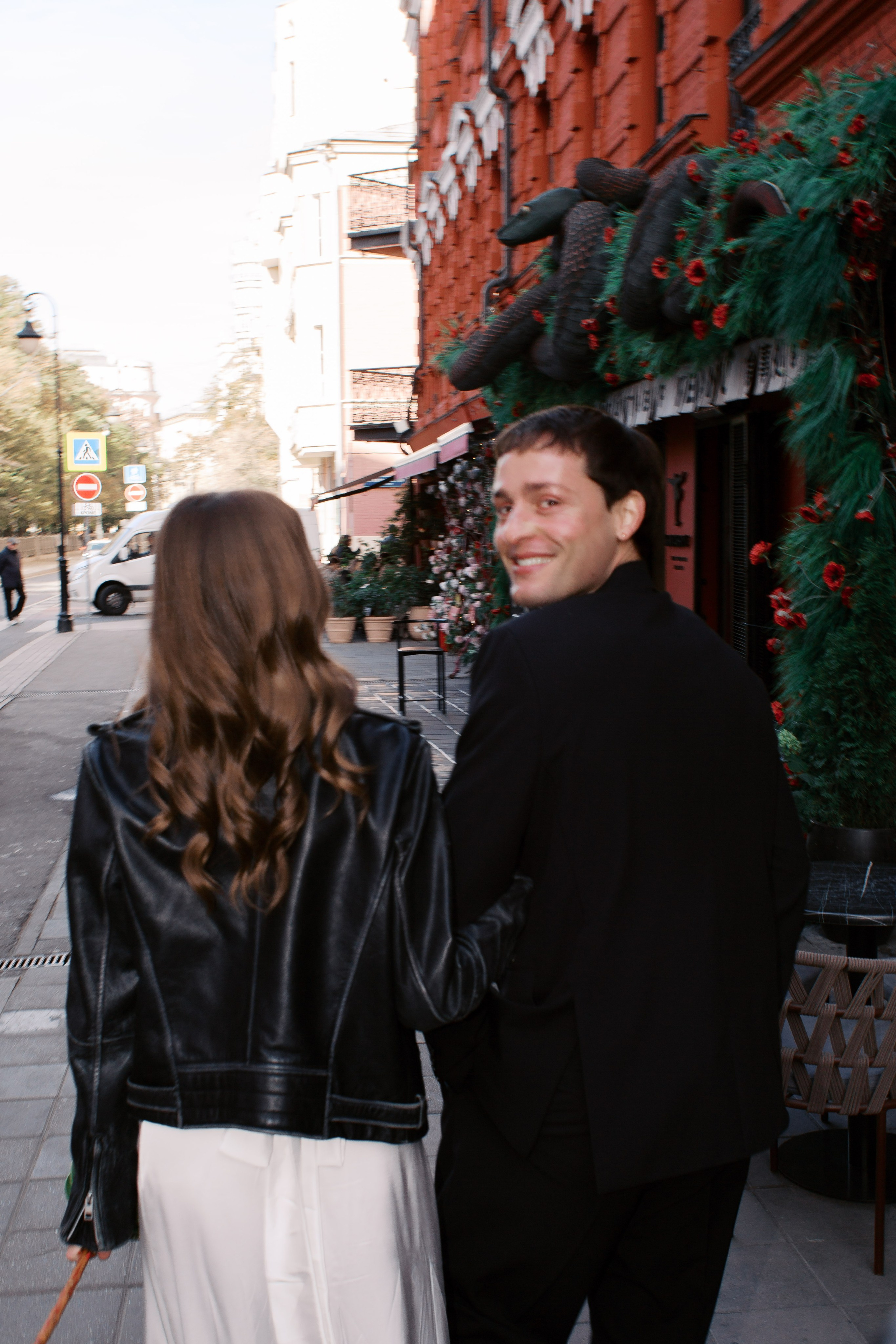 Свадебная прогулка по Патриаршим Прудам, свадебный фотограф Москва