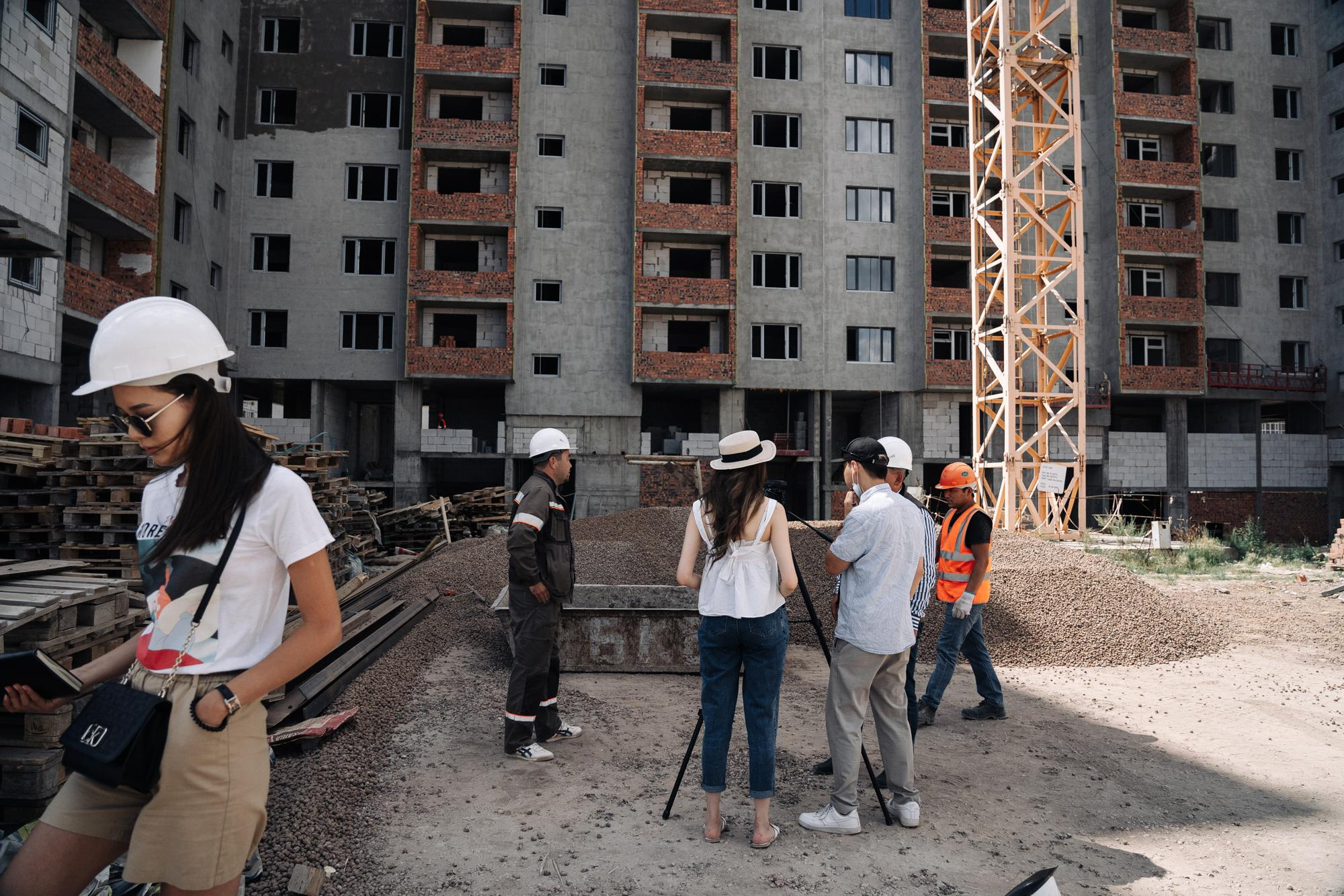 Фотоотчет: строительство жилого комплекса «Шахристан»