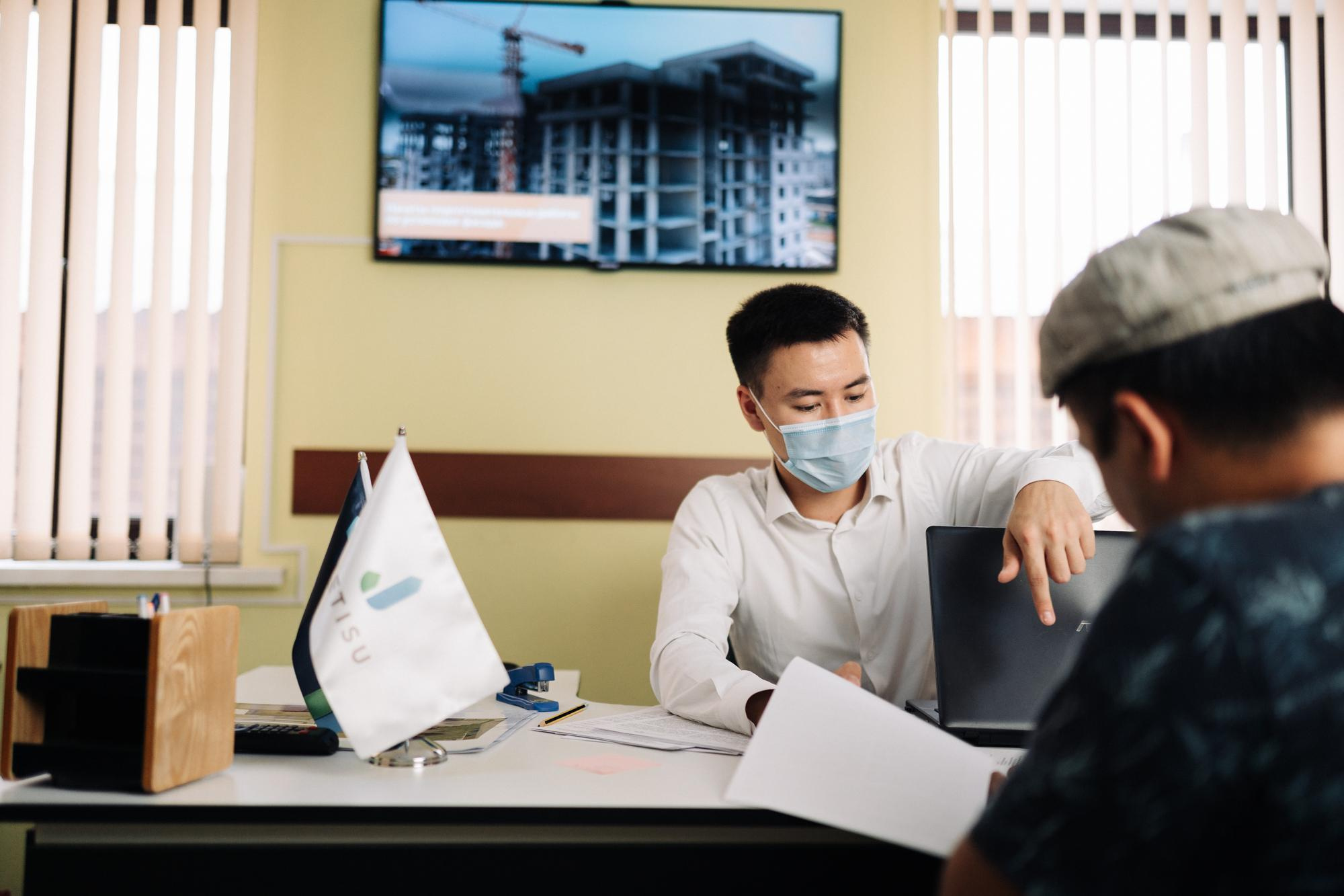 Фотоотчет: строительство жилого комплекса «Шахристан»