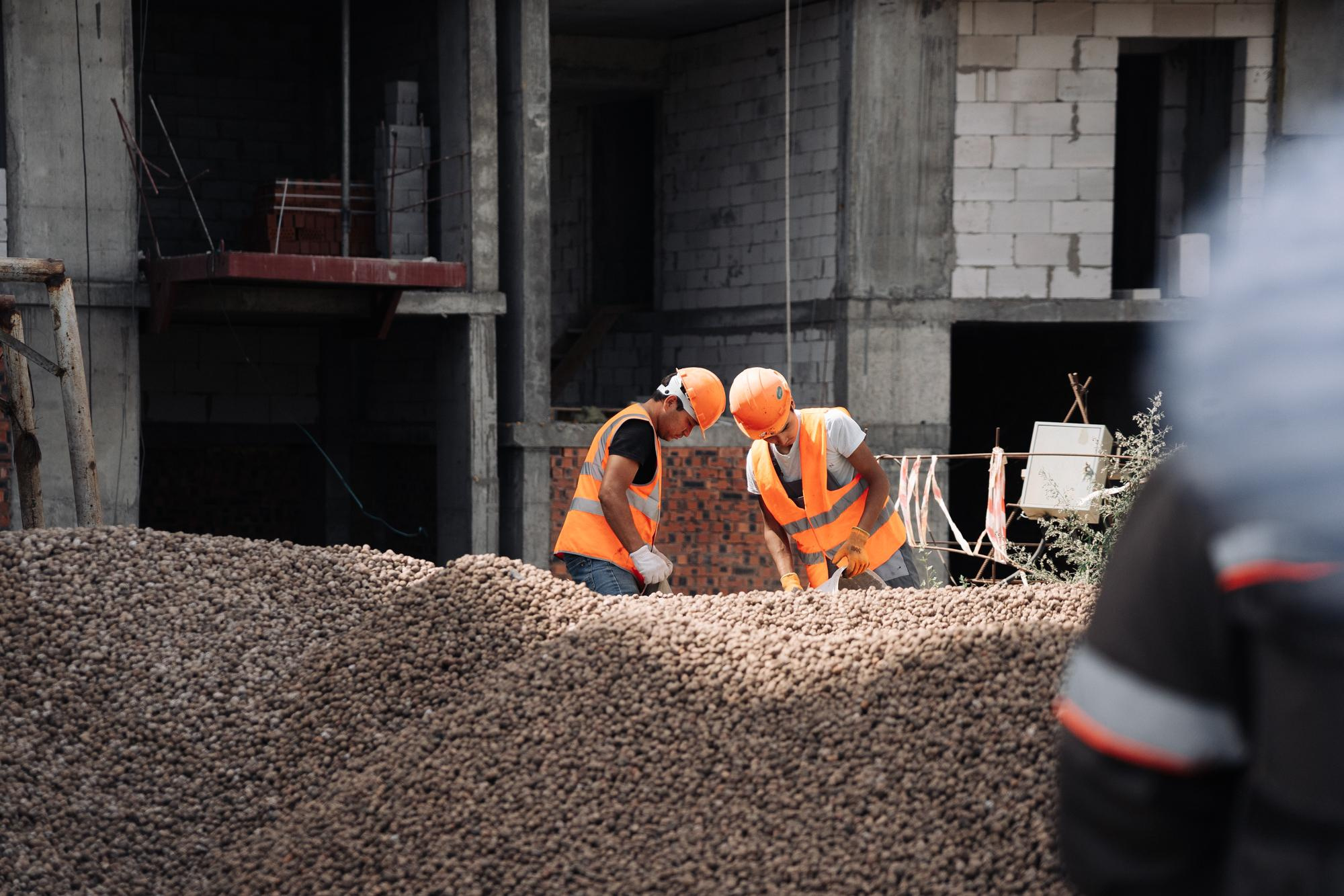 Фотоотчет: строительство жилого комплекса «Шахристан»