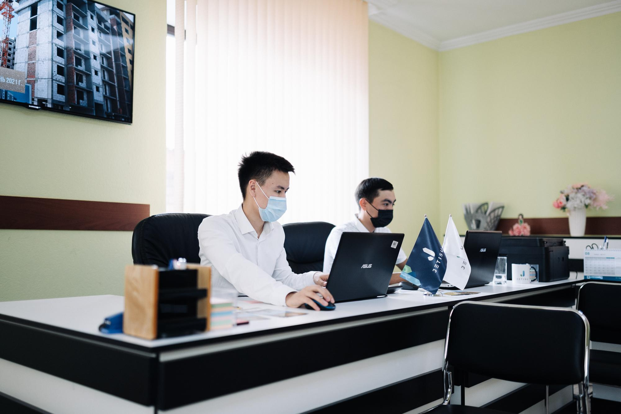 Фотоотчет: строительство жилого комплекса «Шахристан»