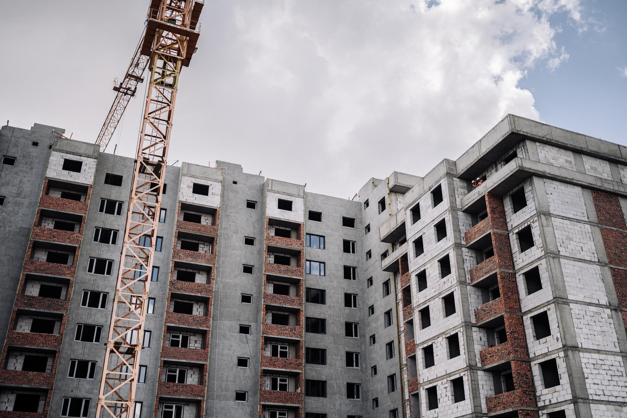 Фотоотчет: строительство жилого комплекса «Шахристан»