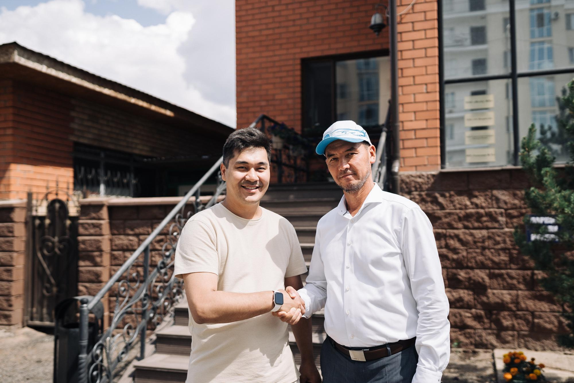 Фотоотчет: строительство жилого комплекса «Шахристан»