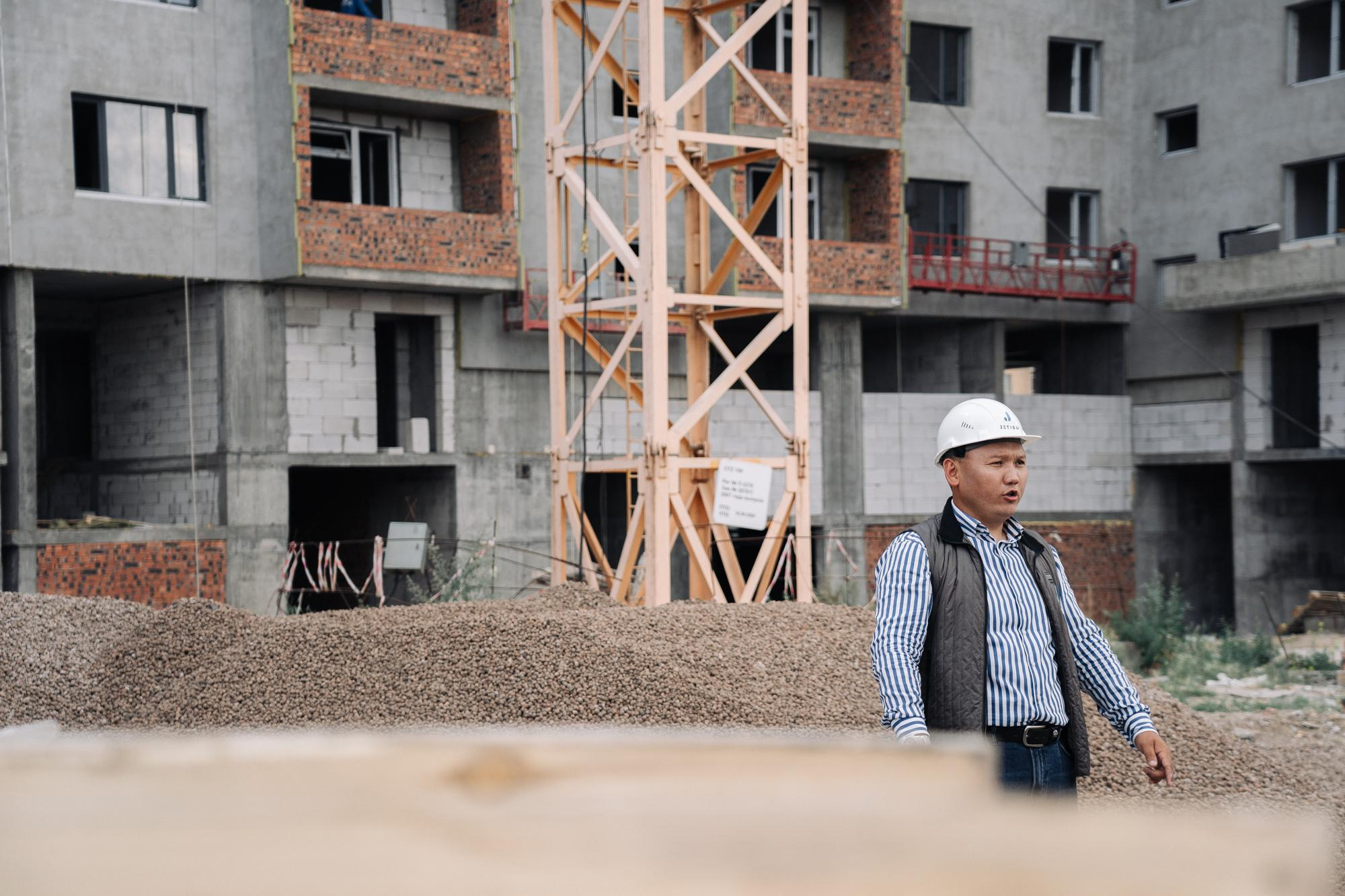 Фотоотчет: строительство жилого комплекса «Шахристан»