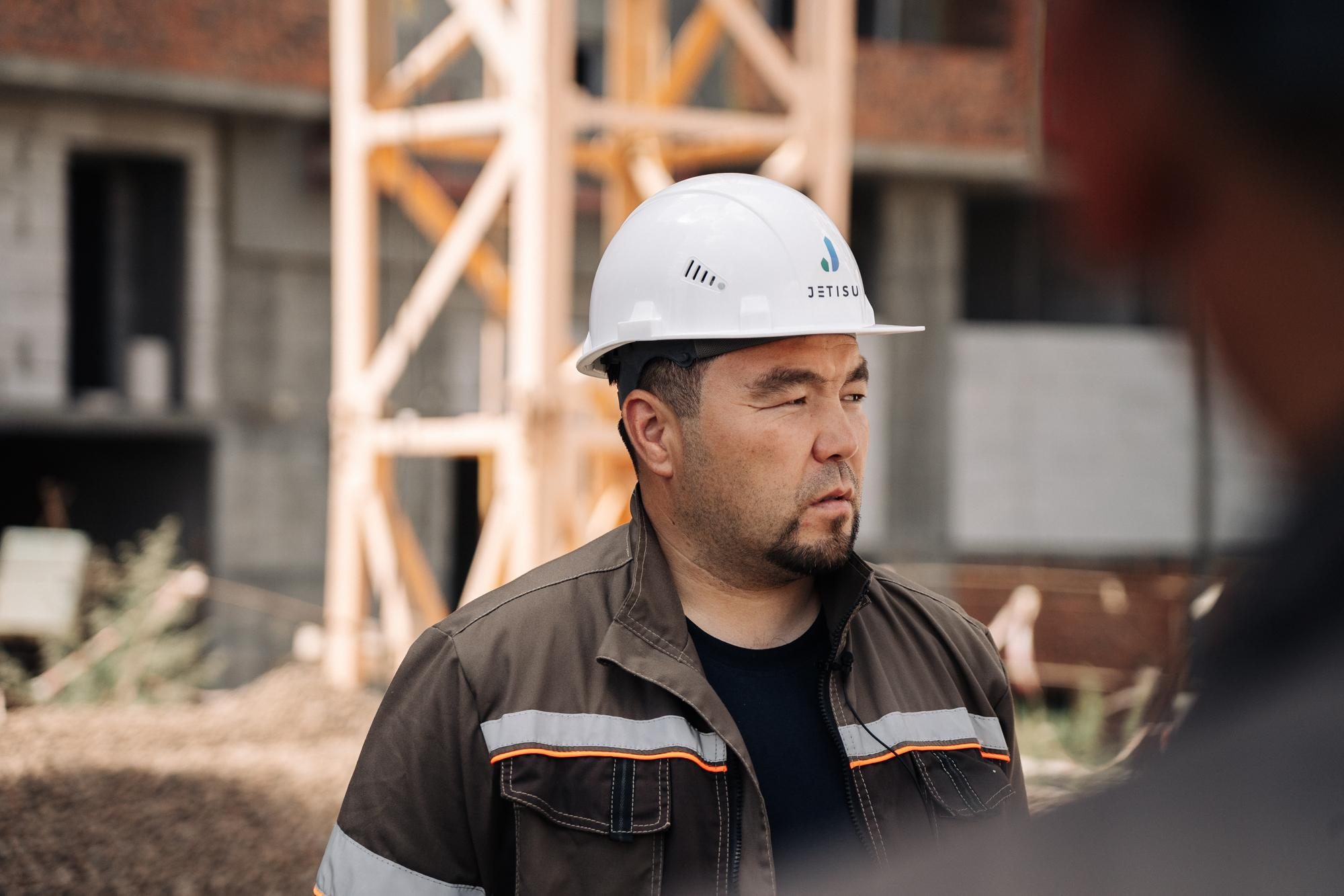 Фотоотчет: строительство жилого комплекса «Шахристан»