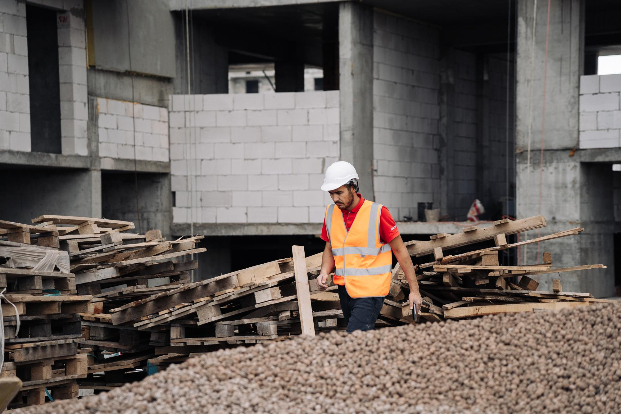 Фотоотчет: строительство жилого комплекса «Шахристан»