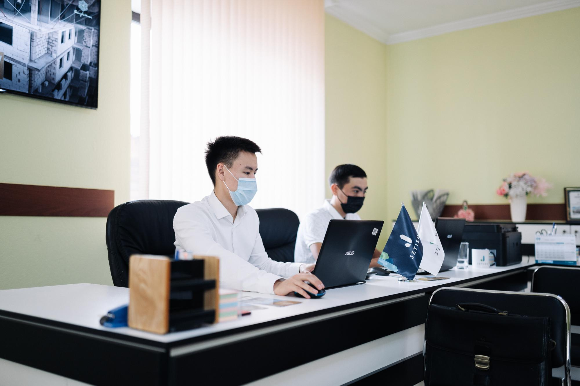 Фотоотчет: строительство жилого комплекса «Шахристан»