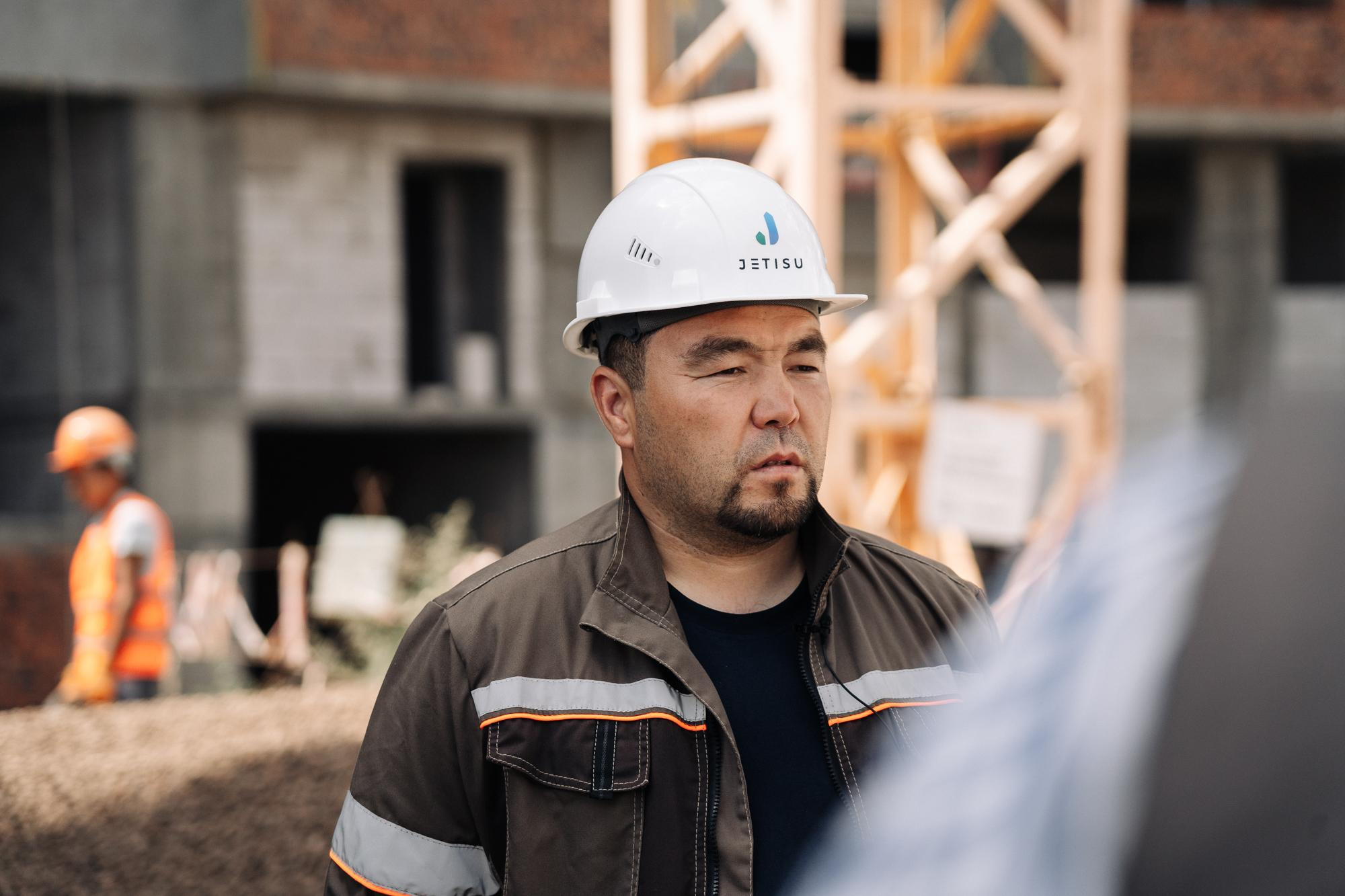 Фотоотчет: строительство жилого комплекса «Шахристан»