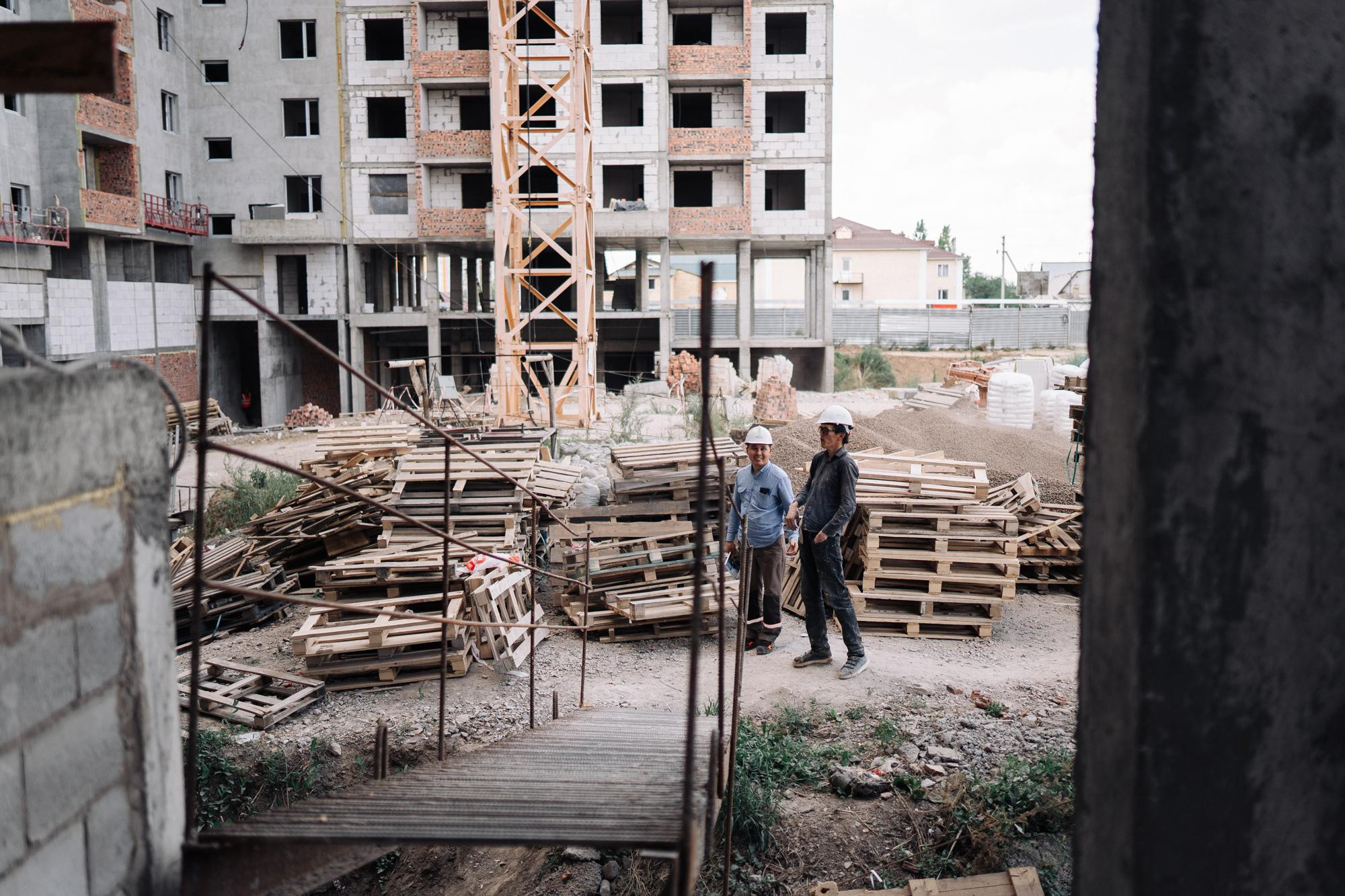 Фотоотчет: строительство жилого комплекса «Шахристан»