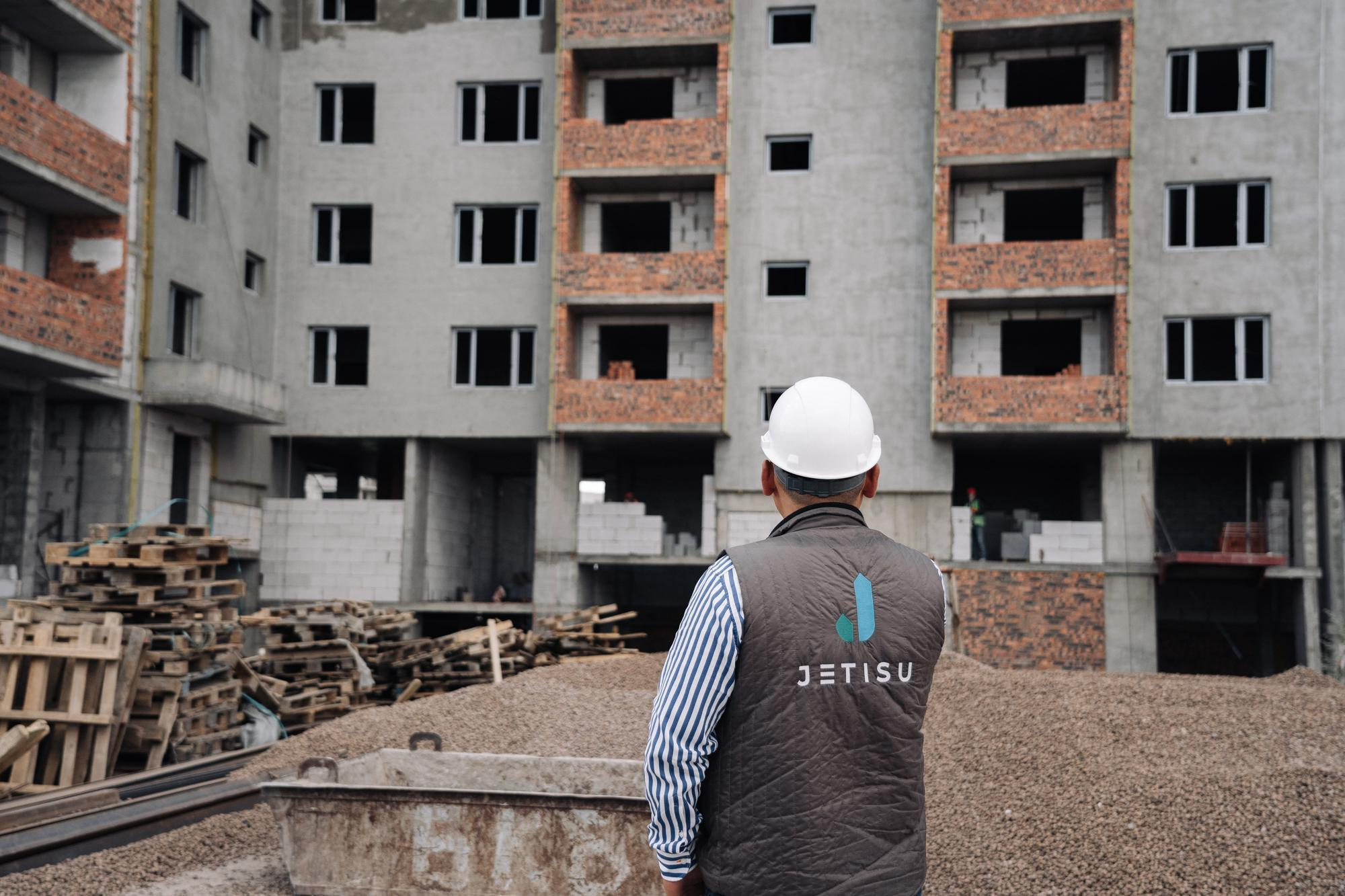 Фотоотчет: строительство жилого комплекса «Шахристан»