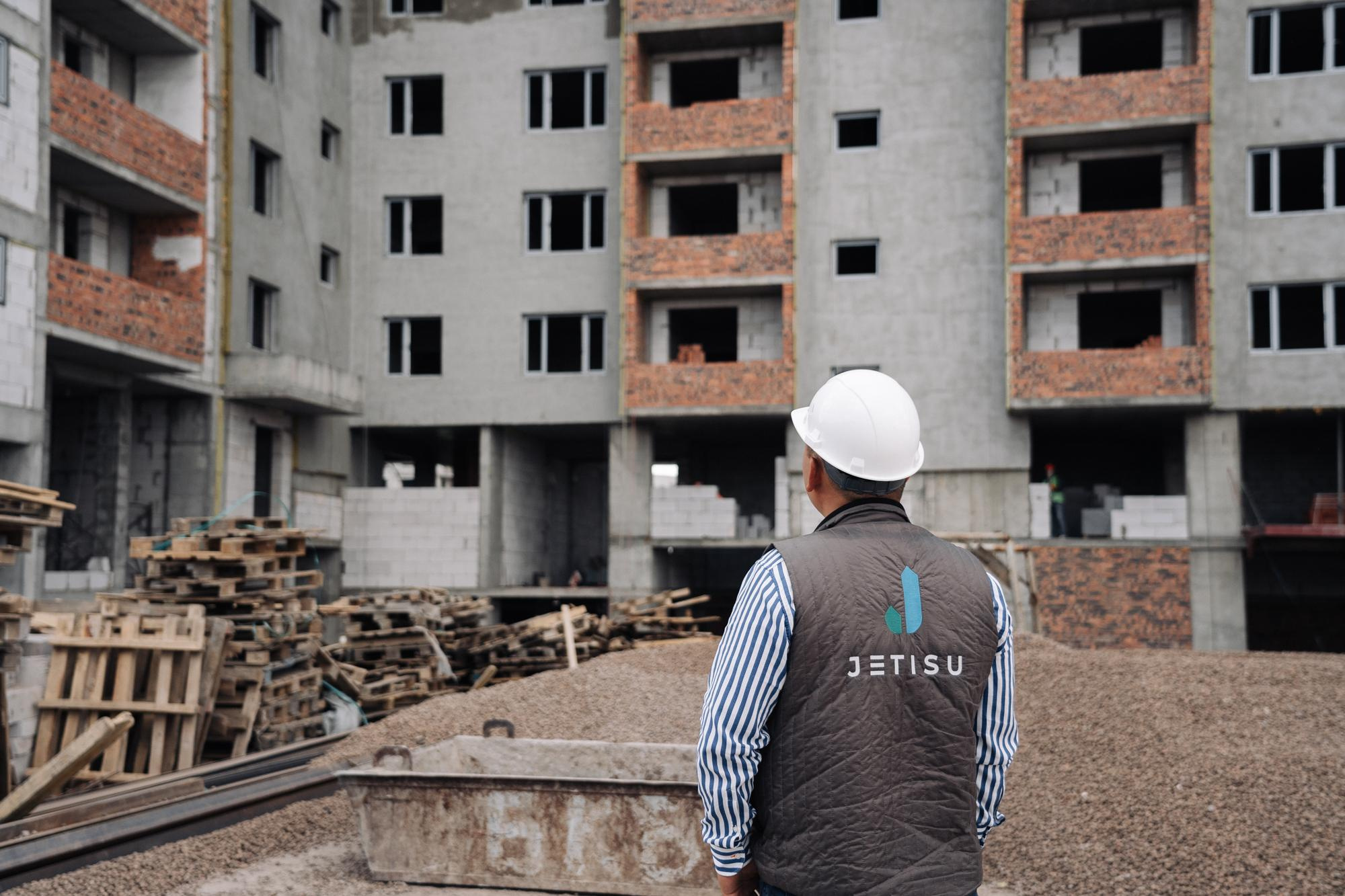 Фотоотчет: строительство жилого комплекса «Шахристан»