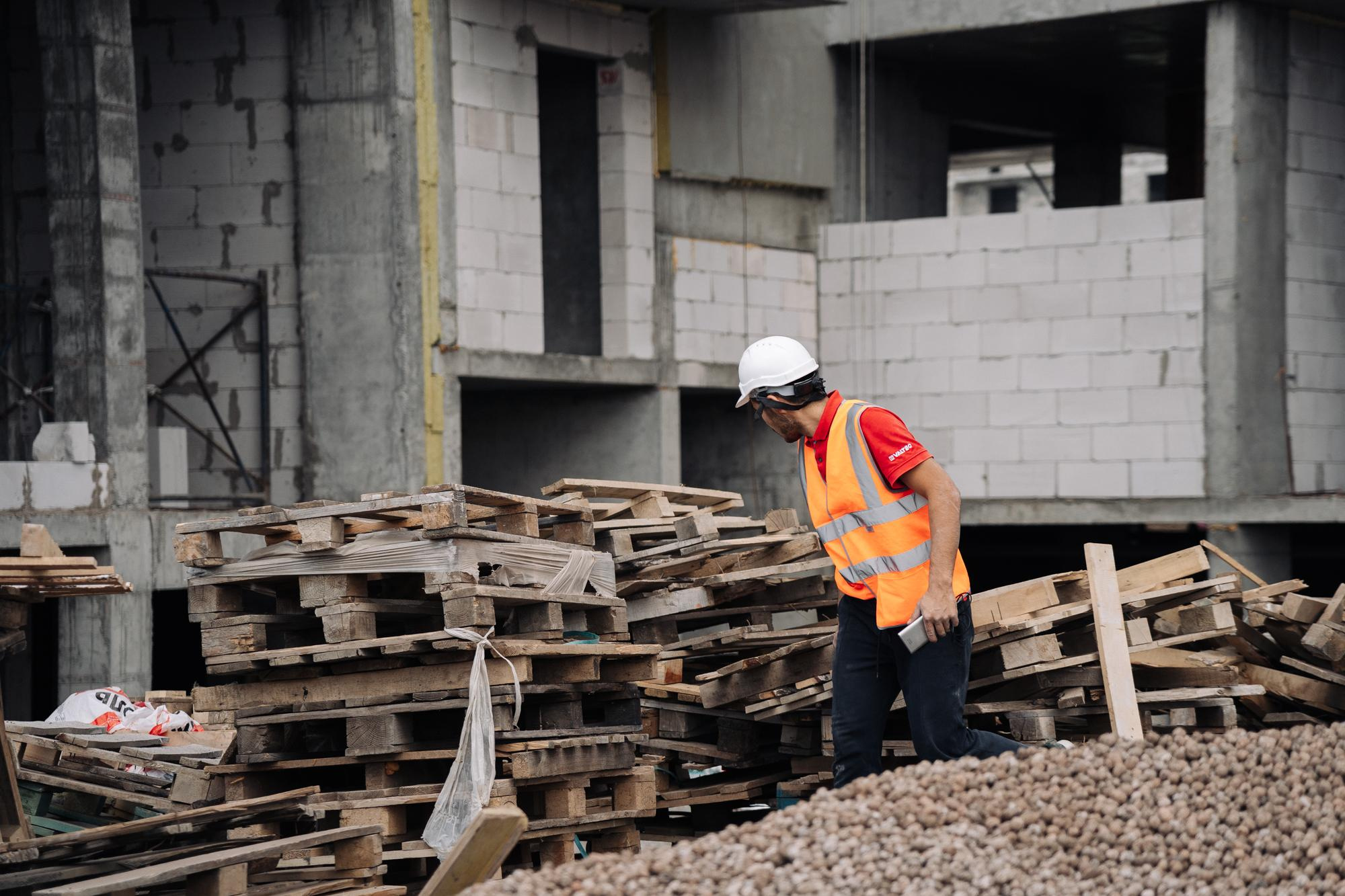 Фотоотчет: строительство жилого комплекса «Шахристан»