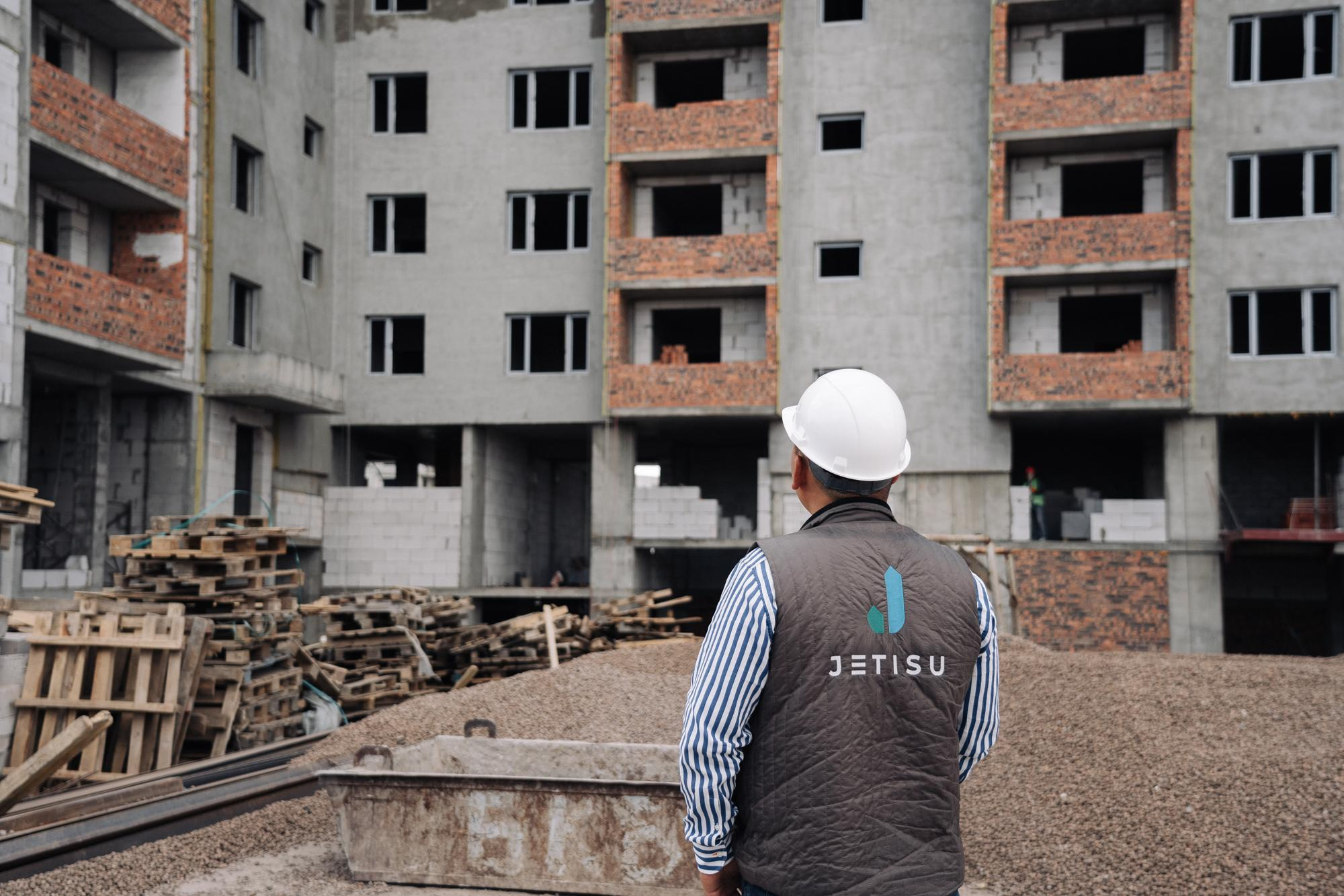 Фотоотчет: строительство жилого комплекса «Шахристан»