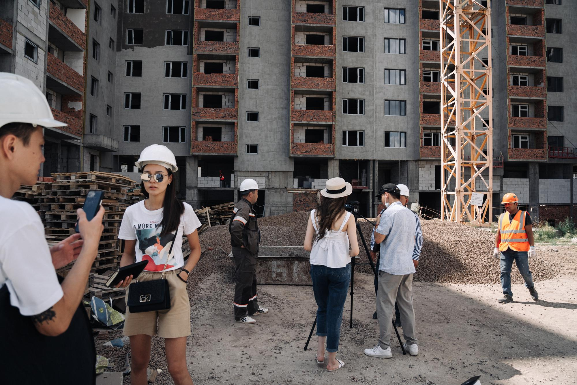 Фотоотчет: строительство жилого комплекса «Шахристан»