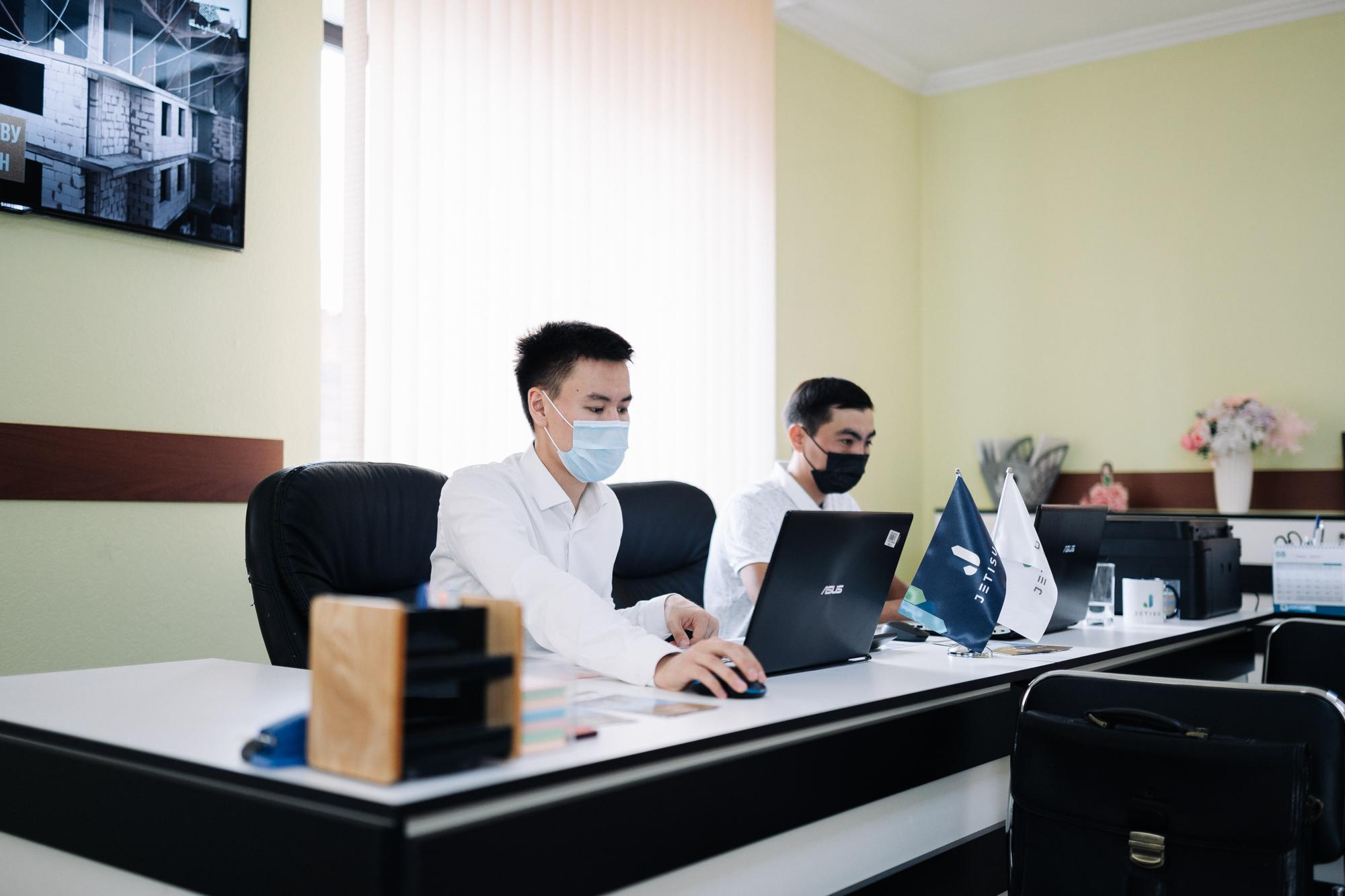 Фотоотчет: строительство жилого комплекса «Шахристан»