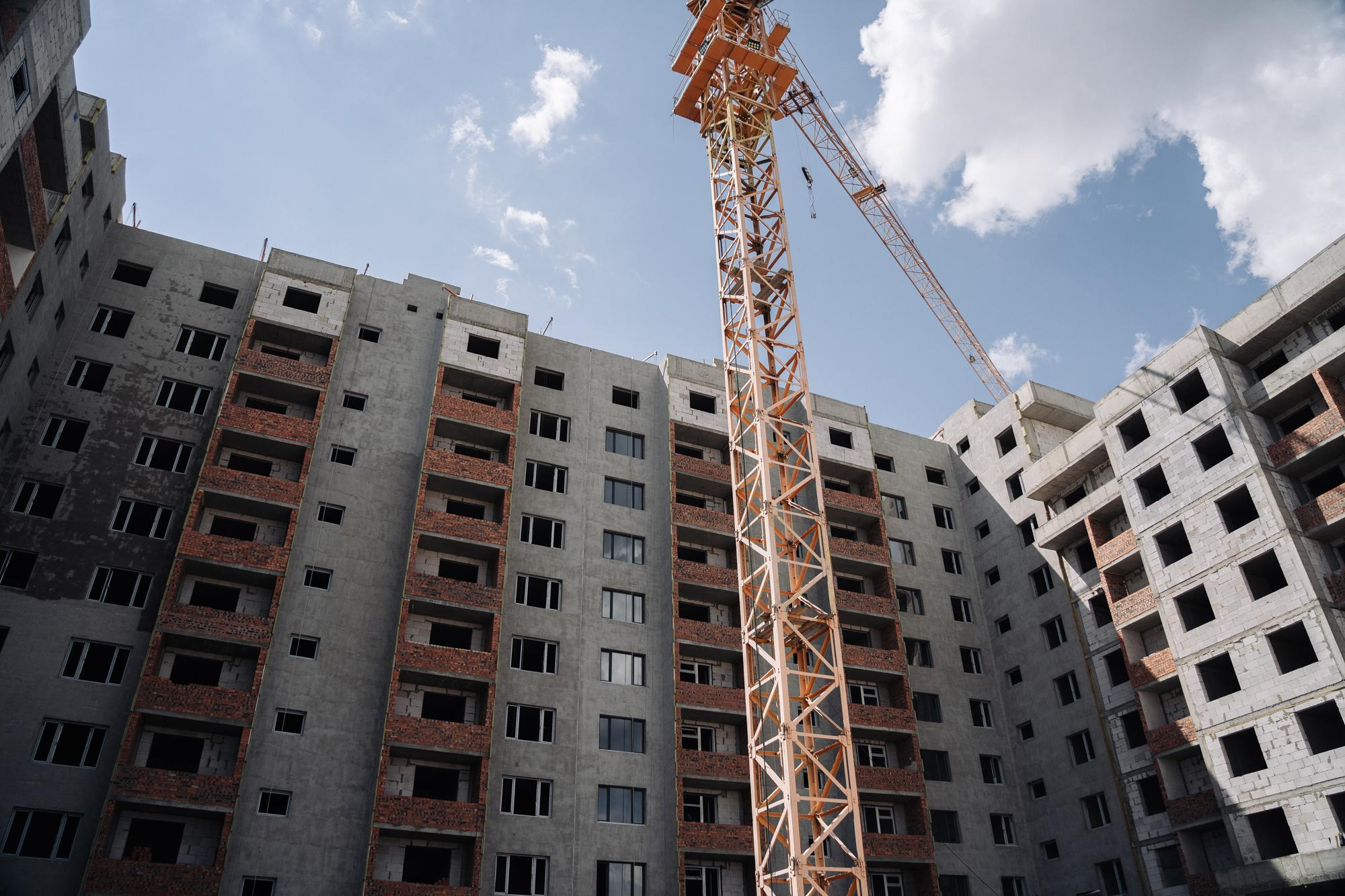 Фотоотчет: строительство жилого комплекса «Шахристан»