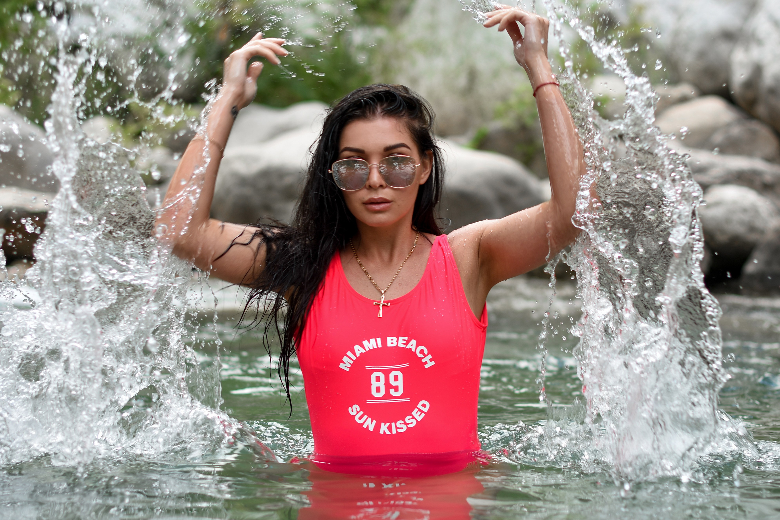 Индивидуальная фотосессия в каньоне Гейнюк Кемер. Профессиональный фотограф в Турции Анталии Кемере Сиде Белеке Алании